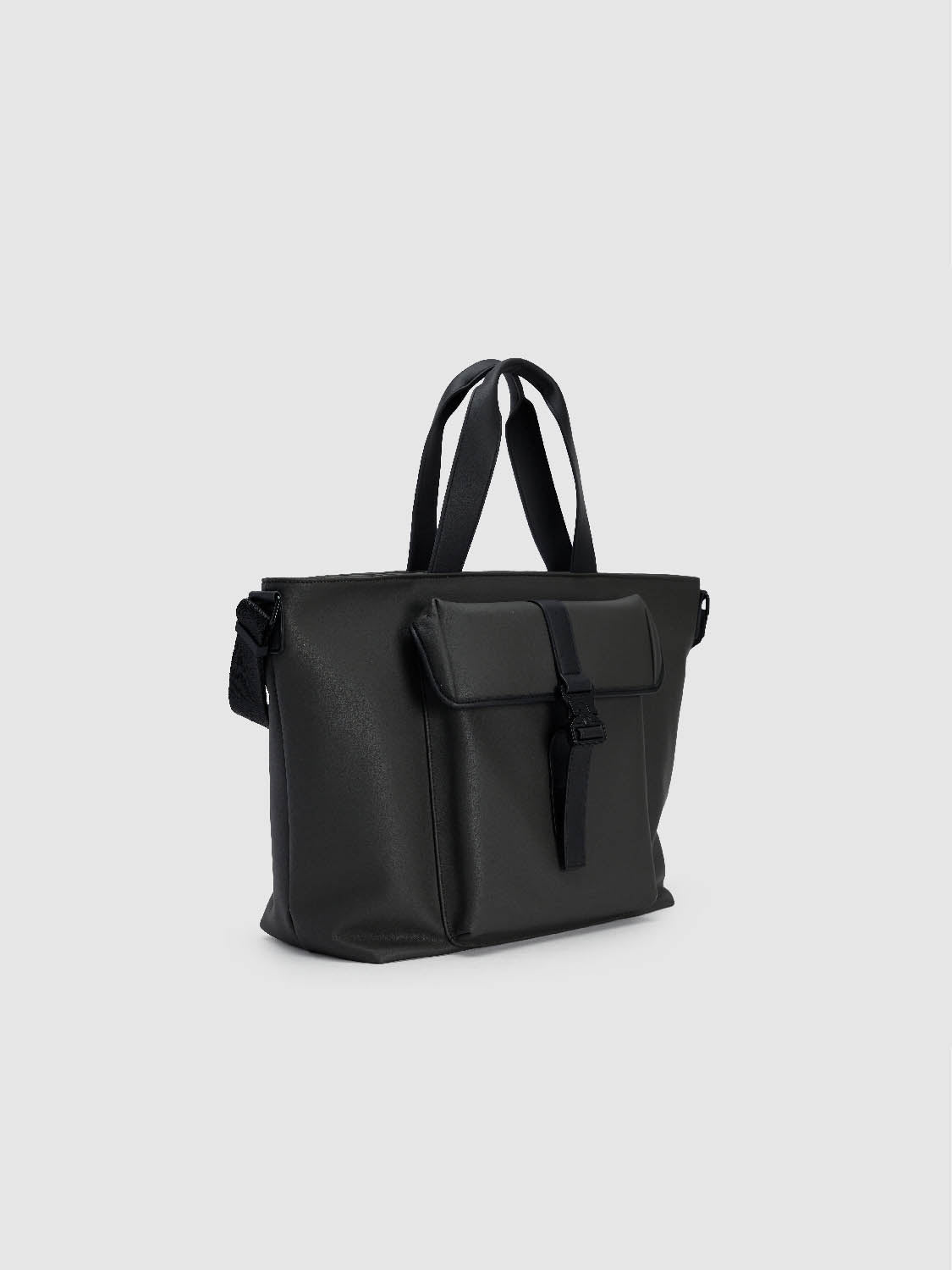 Buckle Décor Shoulder Bag