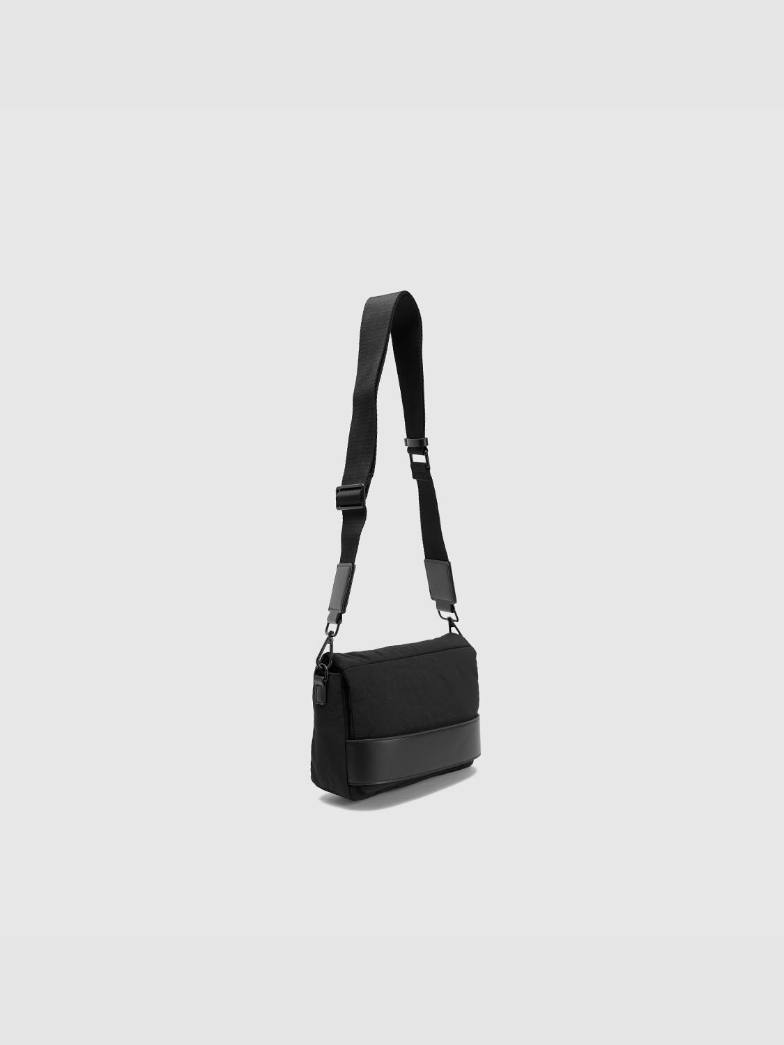 Crossbody Bags