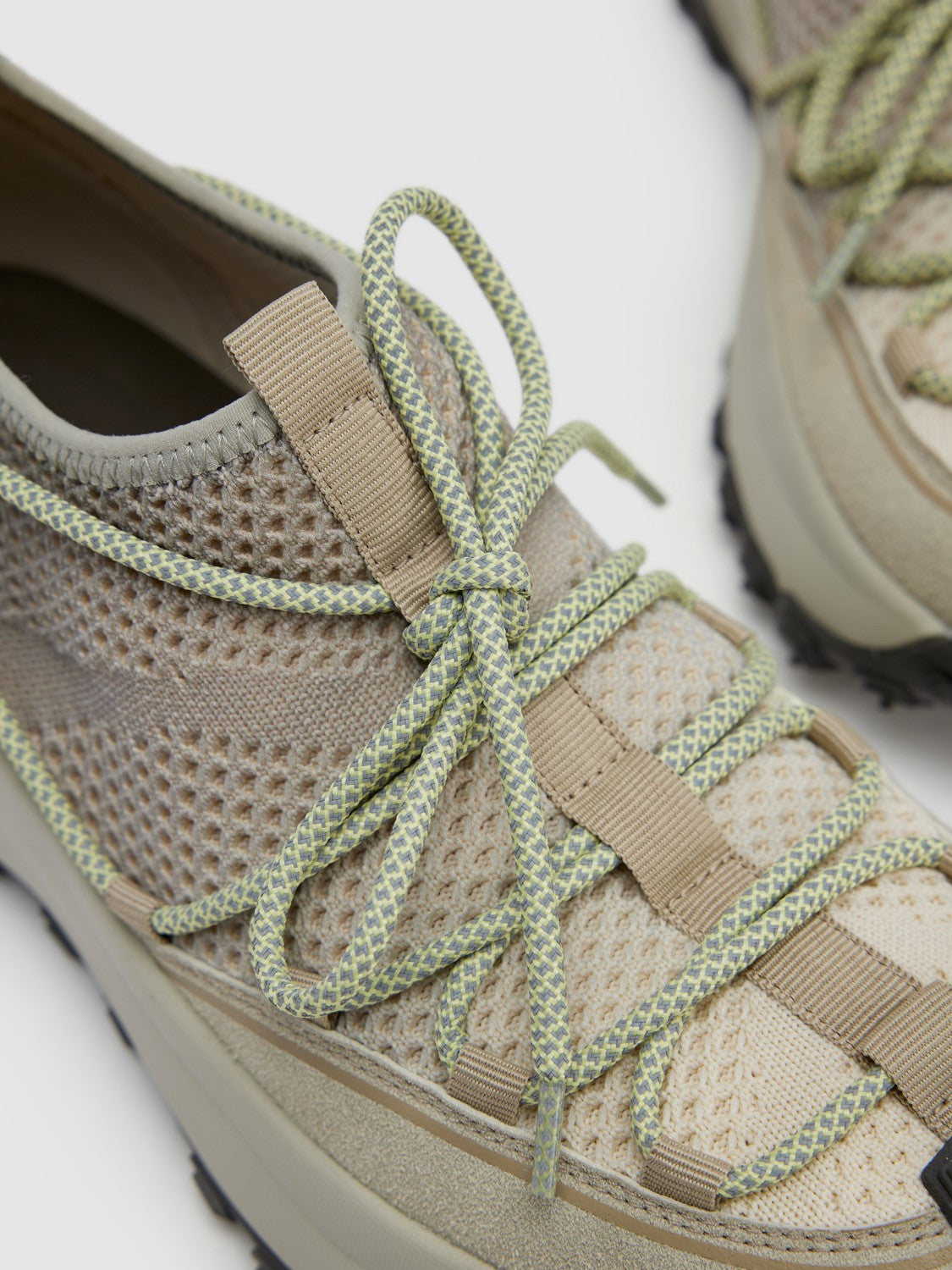 Mesh Dad Sneakers