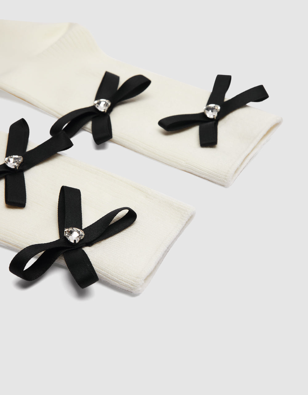 Bow Décor Mid-Length Socks