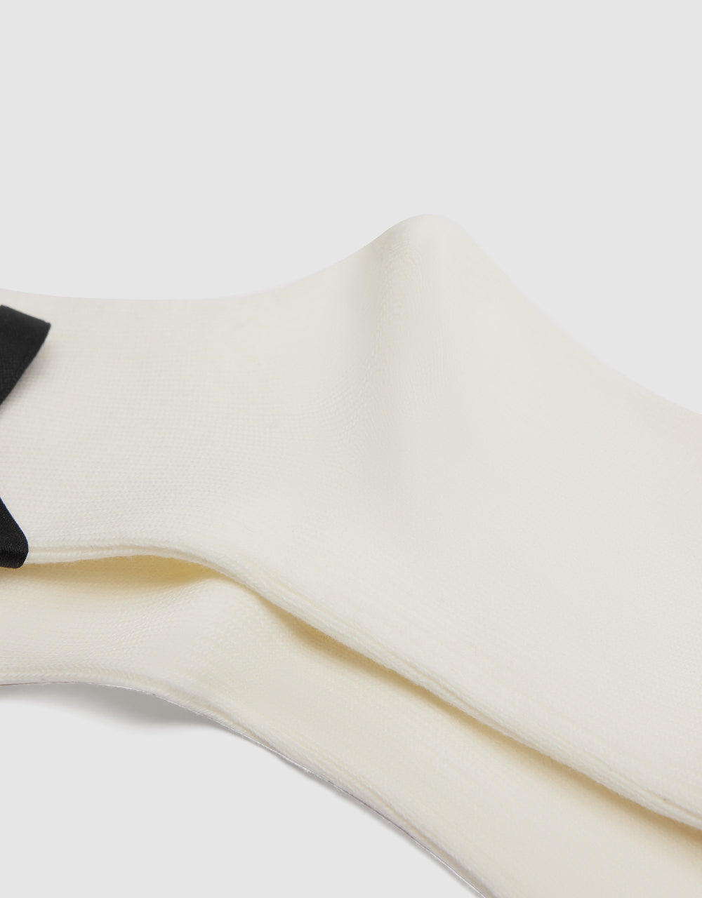 Bow Décor Mid-Length Socks