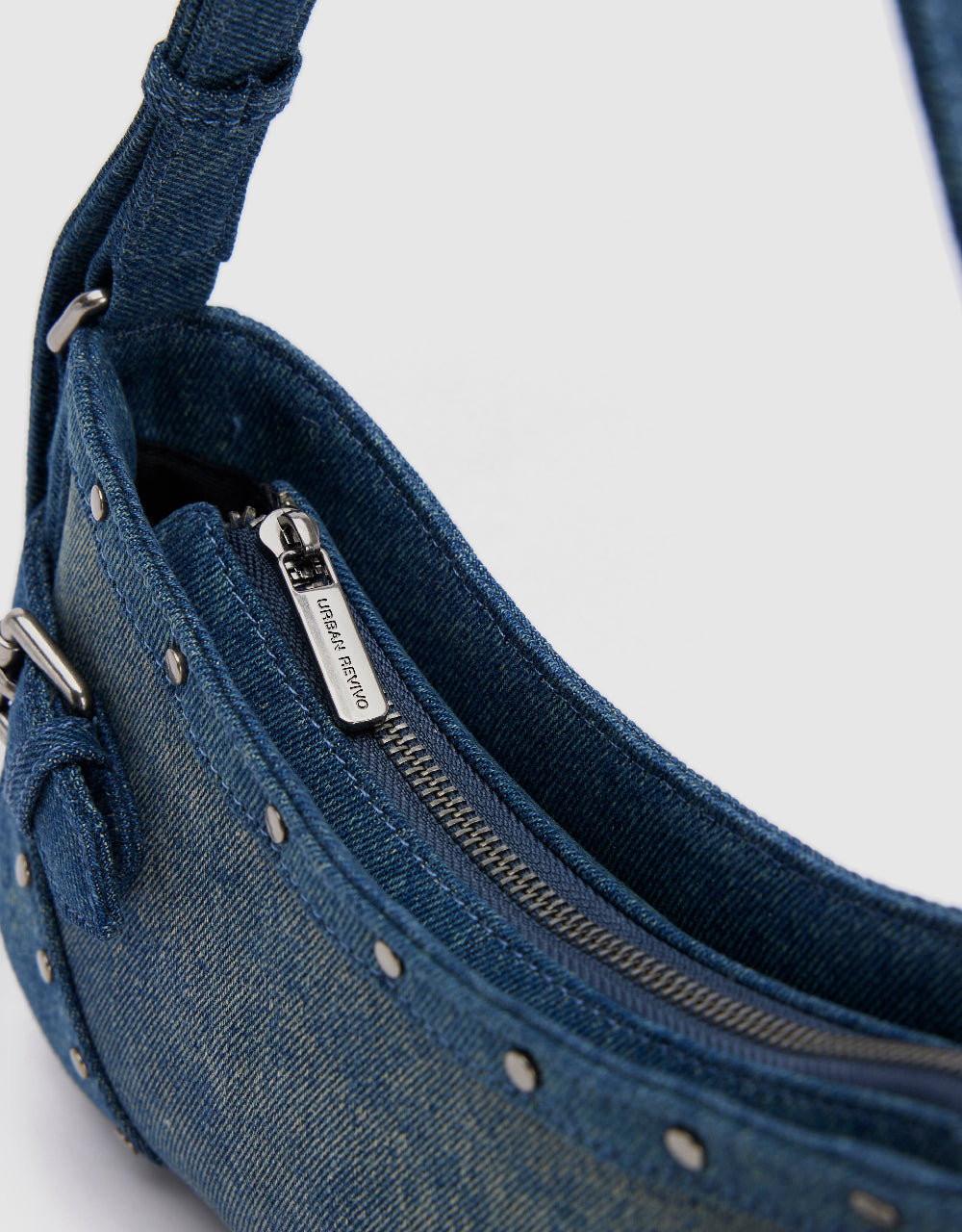 Buckle Décor Denim Shoulder Bag