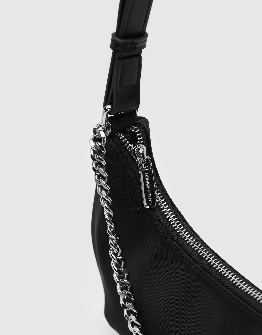 Shoulder Bag With Chain