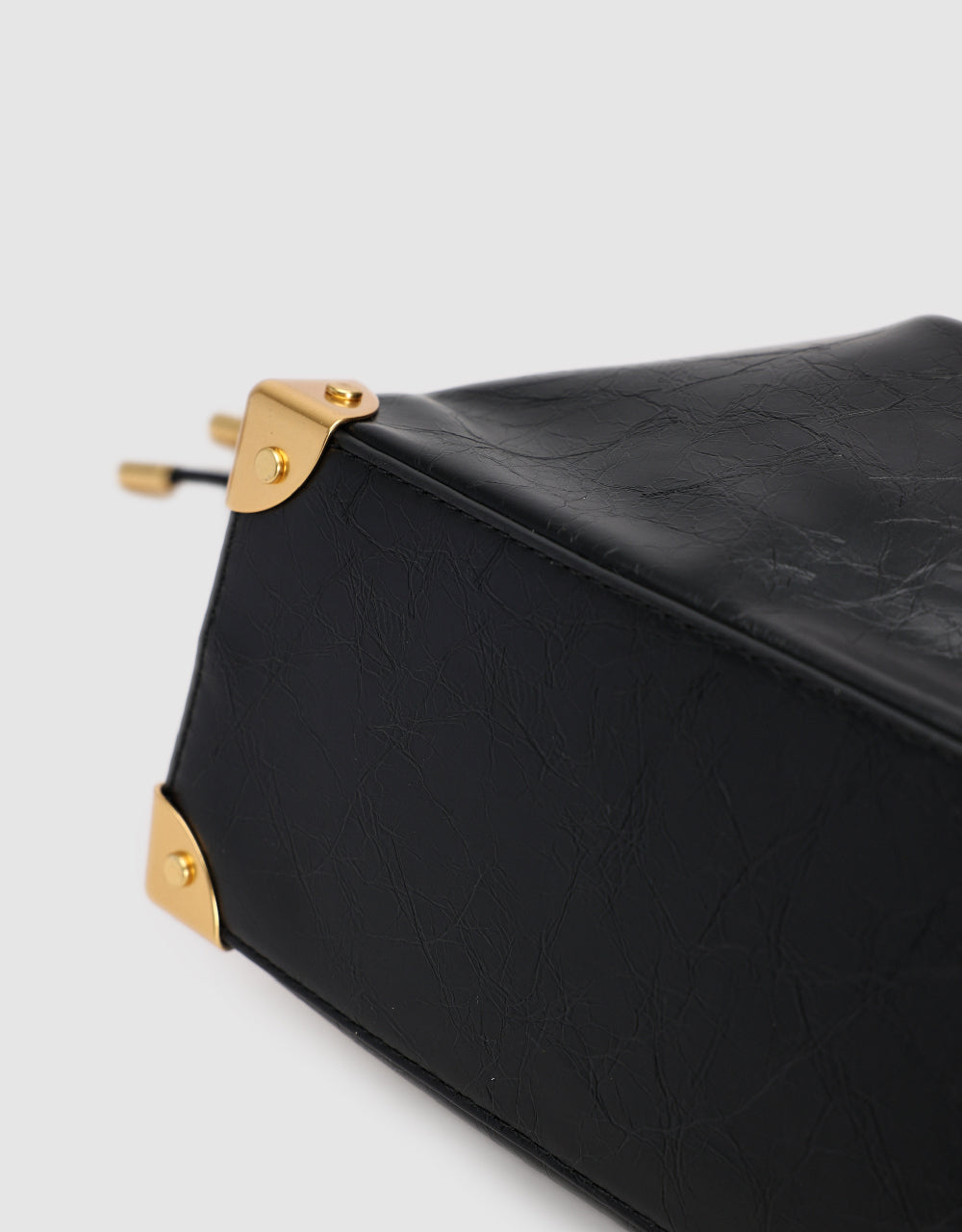 Chained Vegan Leather Shoulder Bag