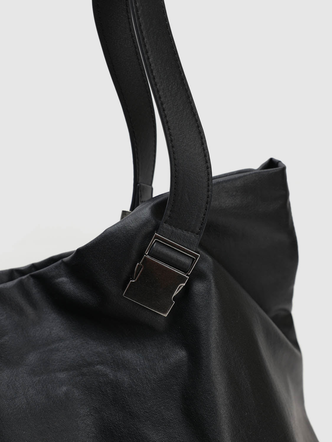 Shoulder Bags