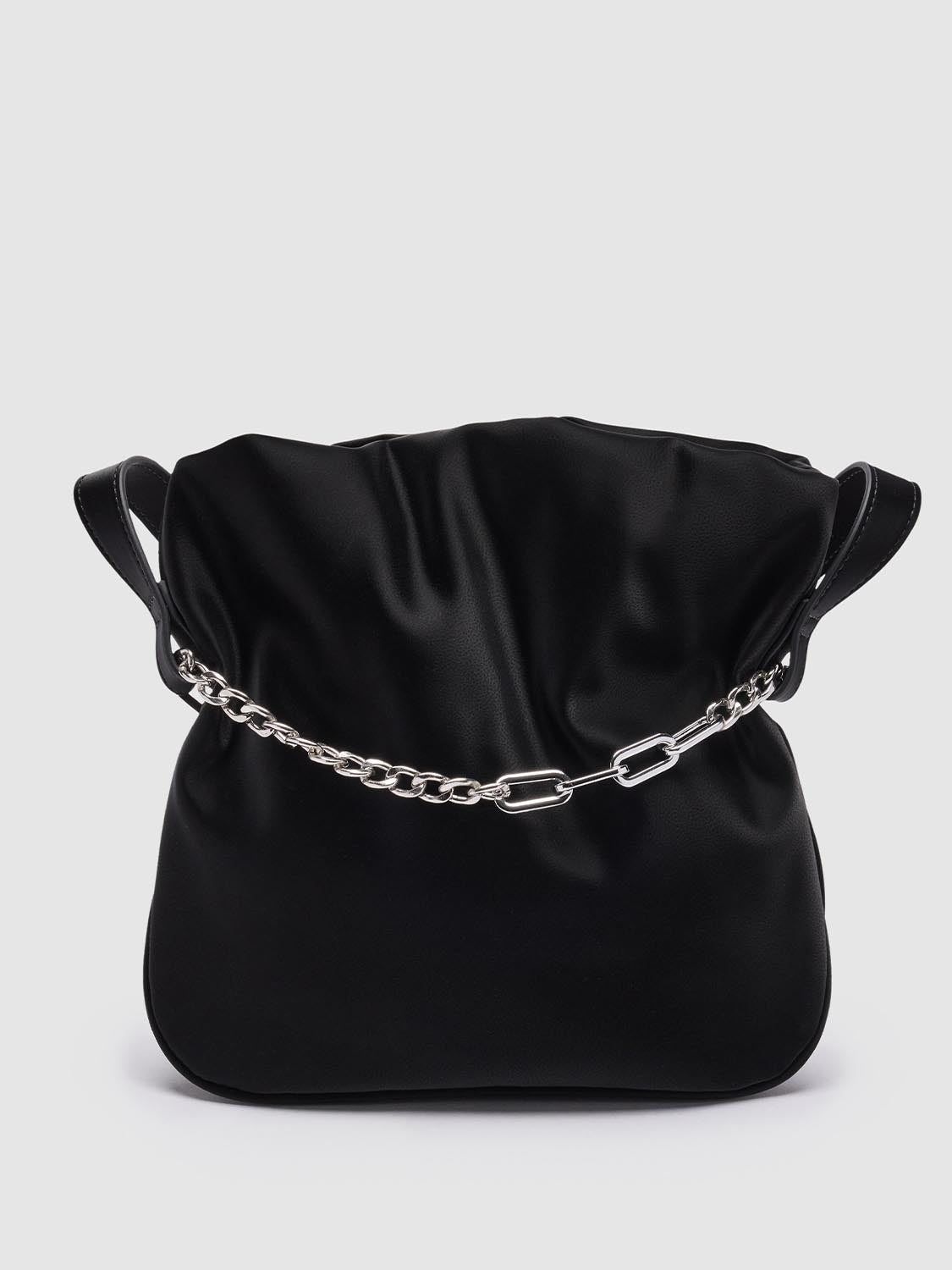 Chain Detail Pouch Shoulder Bags