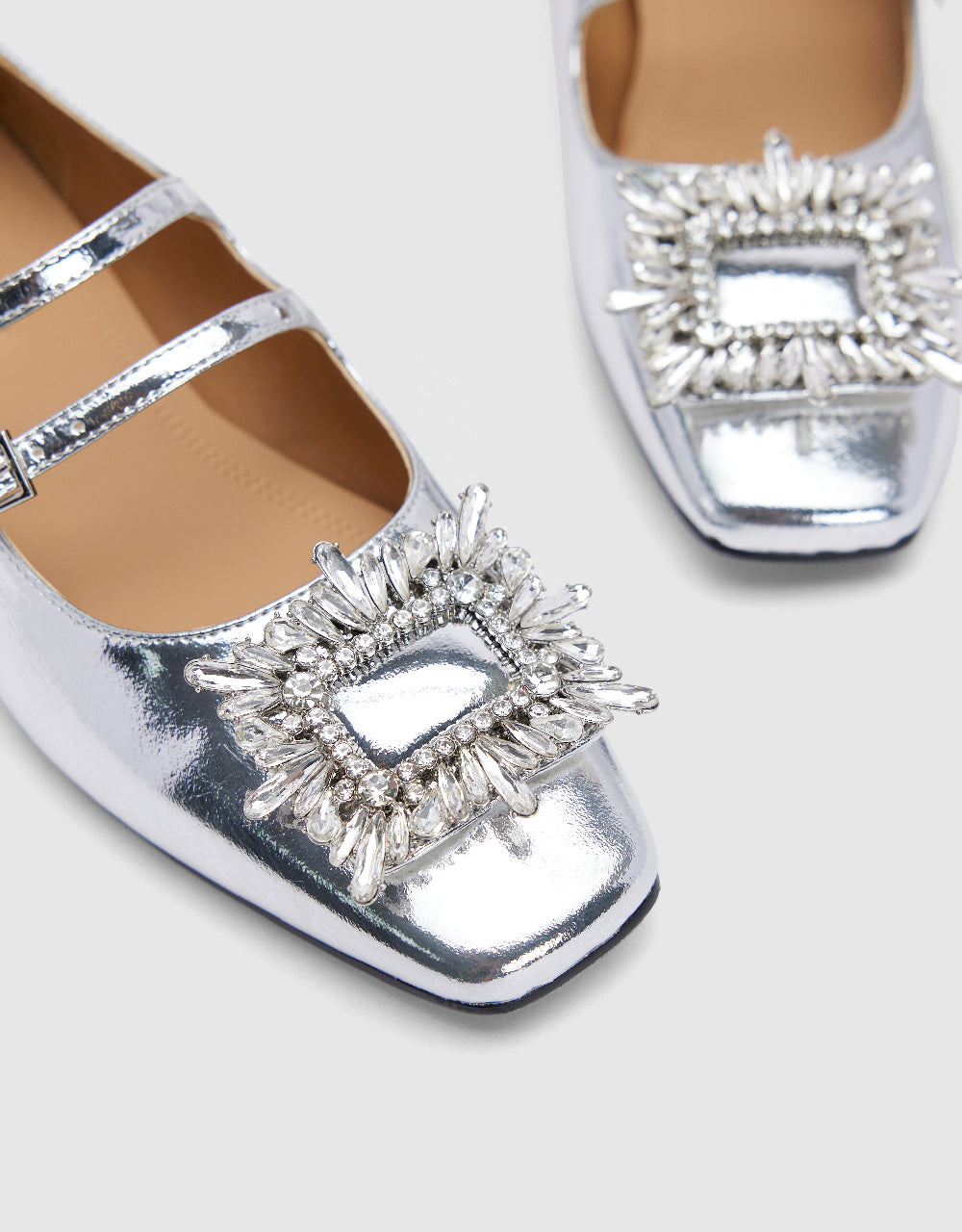 Buckle Décor Square Toe Pumps