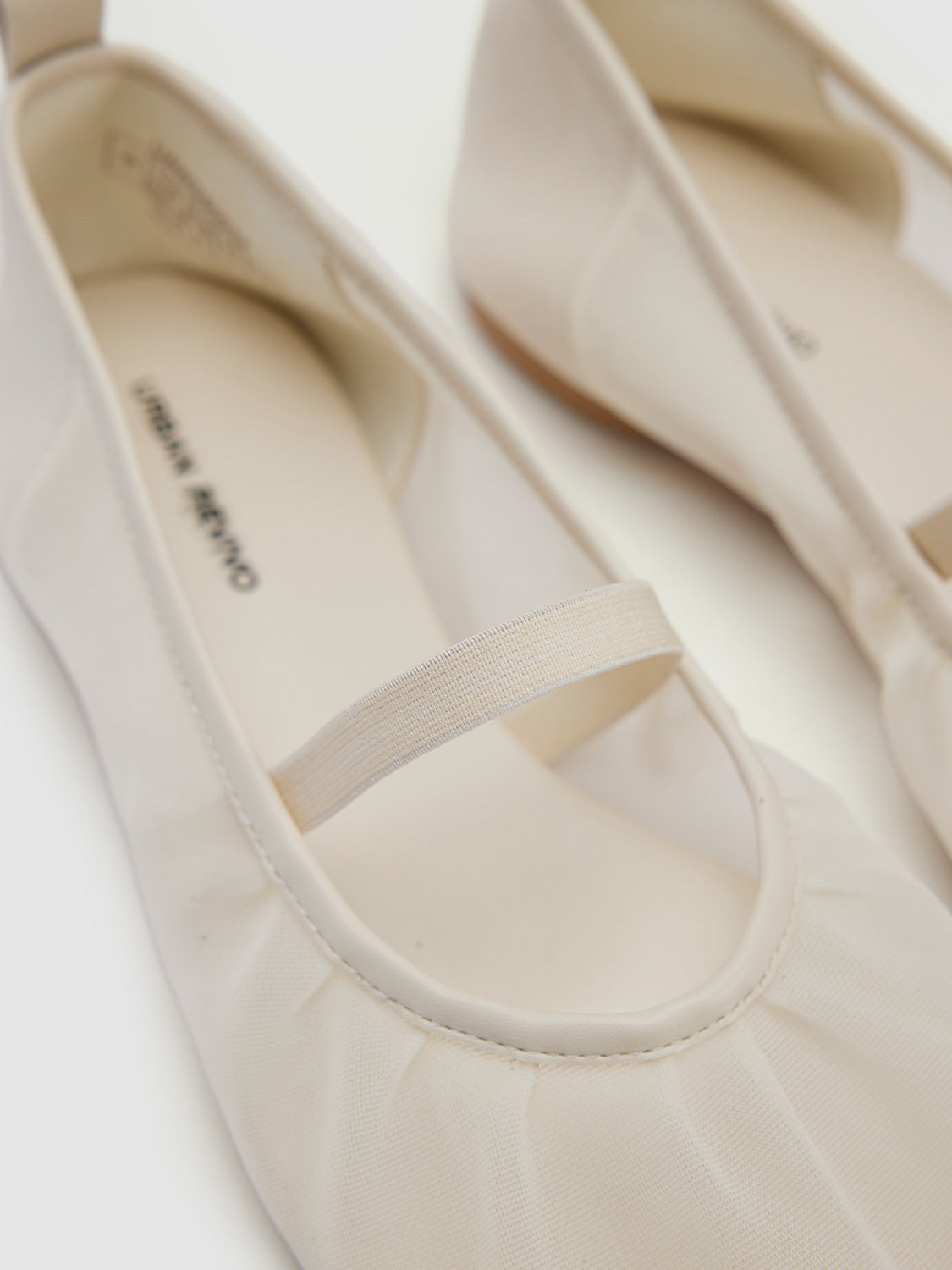Sheer Pumps