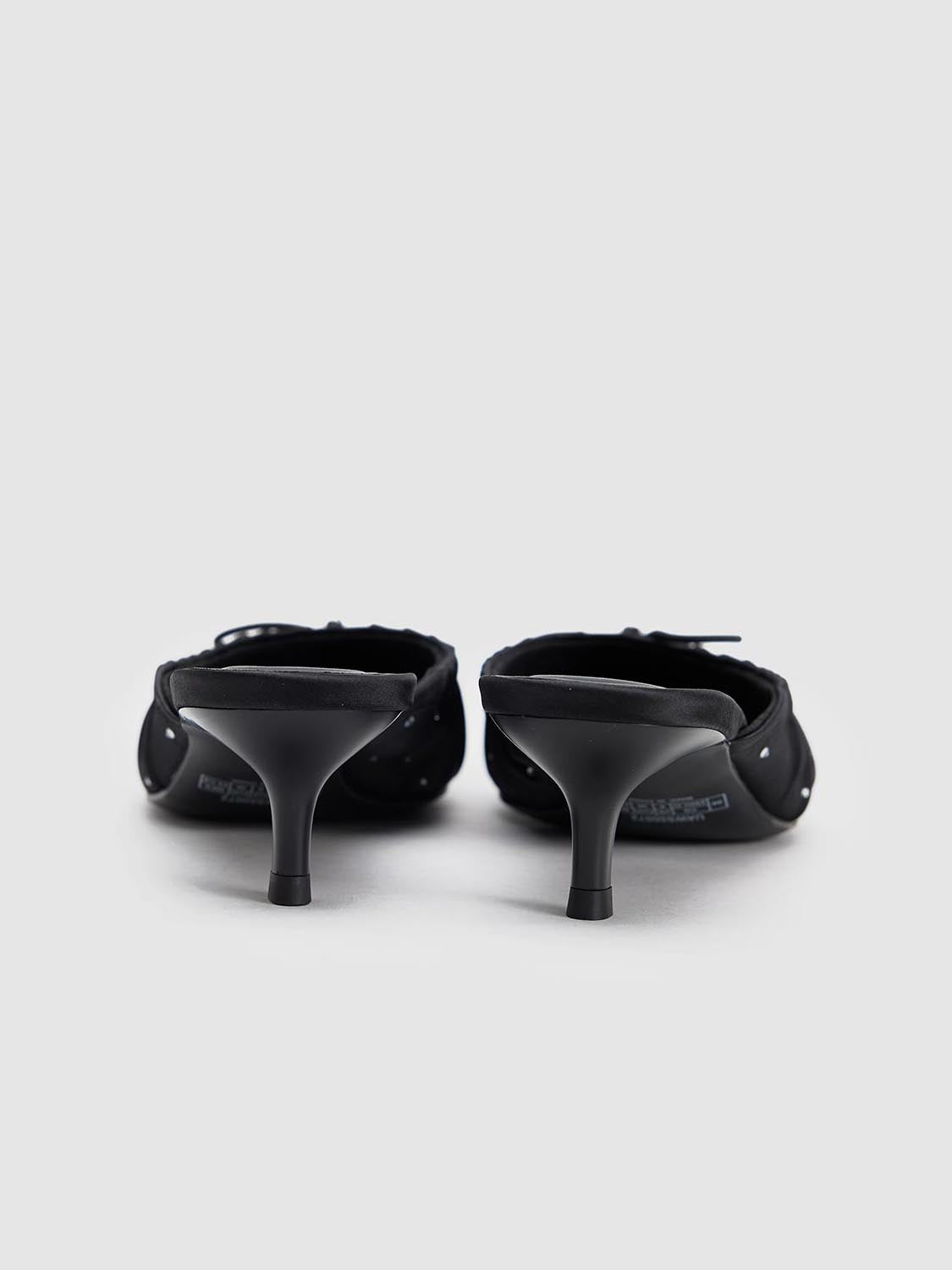 Pointed Toe Slippers