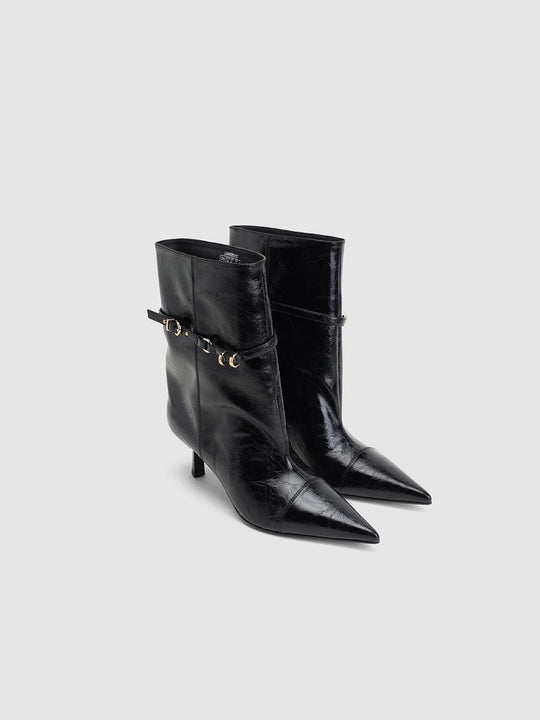 Pointed Toe Textured Buckle Strap Heeled Boots