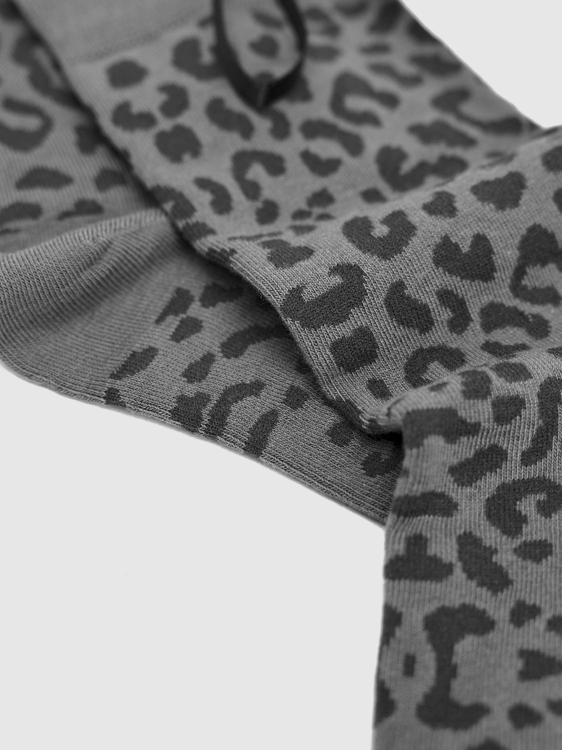 Leopard Printed Bow Décor Mid-Length Socks