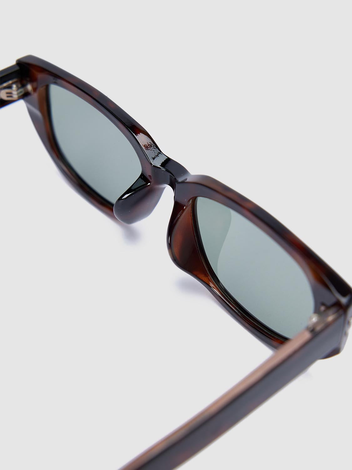 Lucid Square Sunglasses