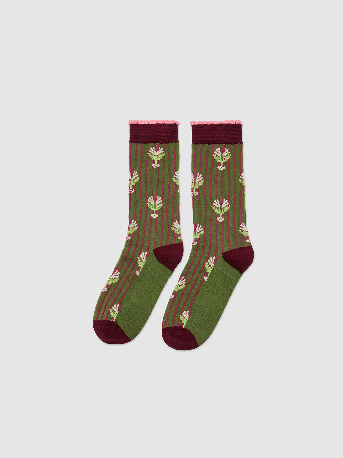Contrast Frill Embroidered Socks