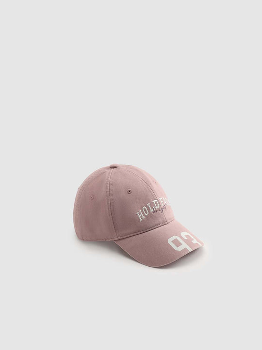 100% Cotton Shell Non-Stretch With Medium Thickness Classic Cap Silhouette Hat