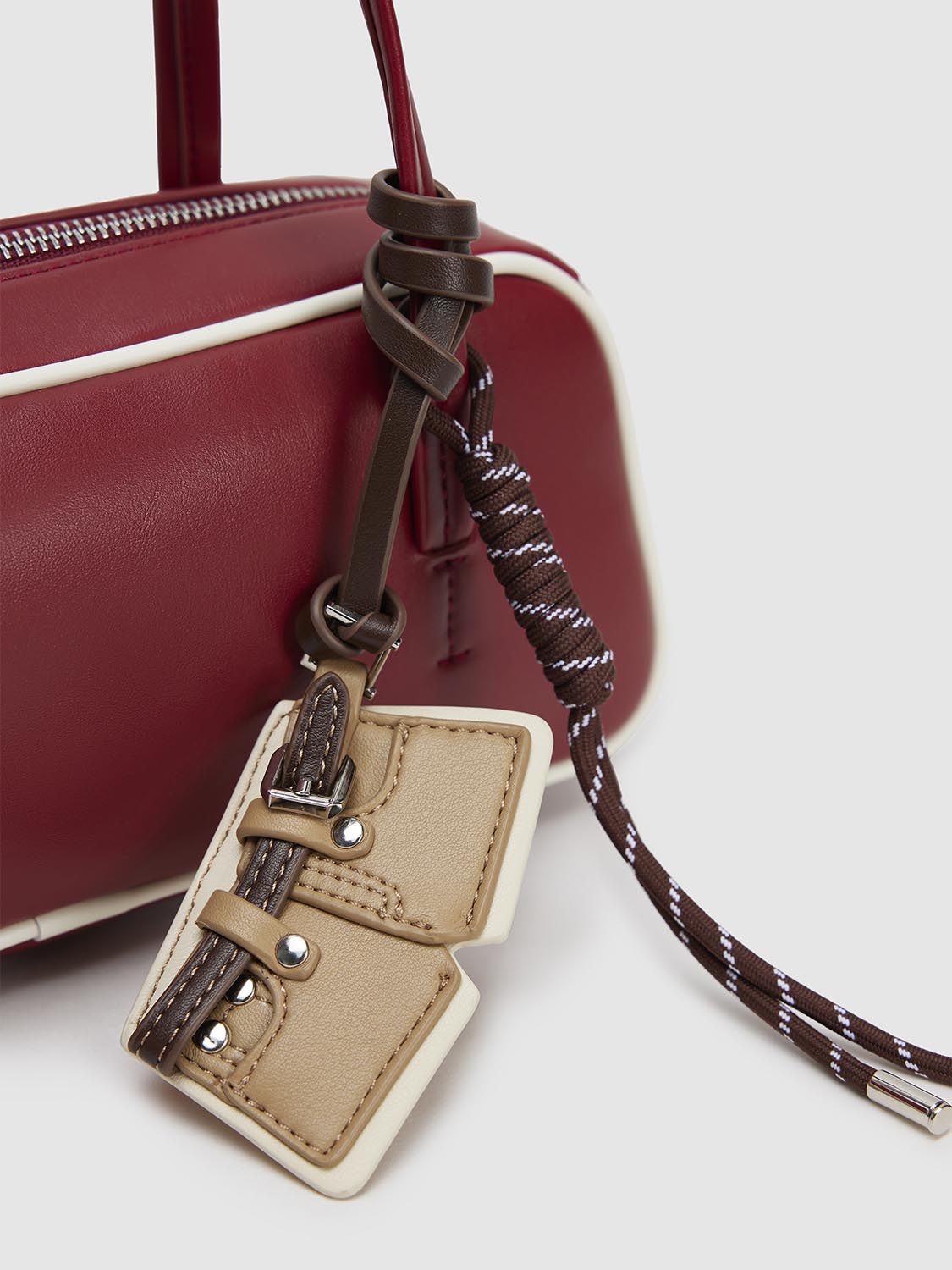 Shoulder Bags