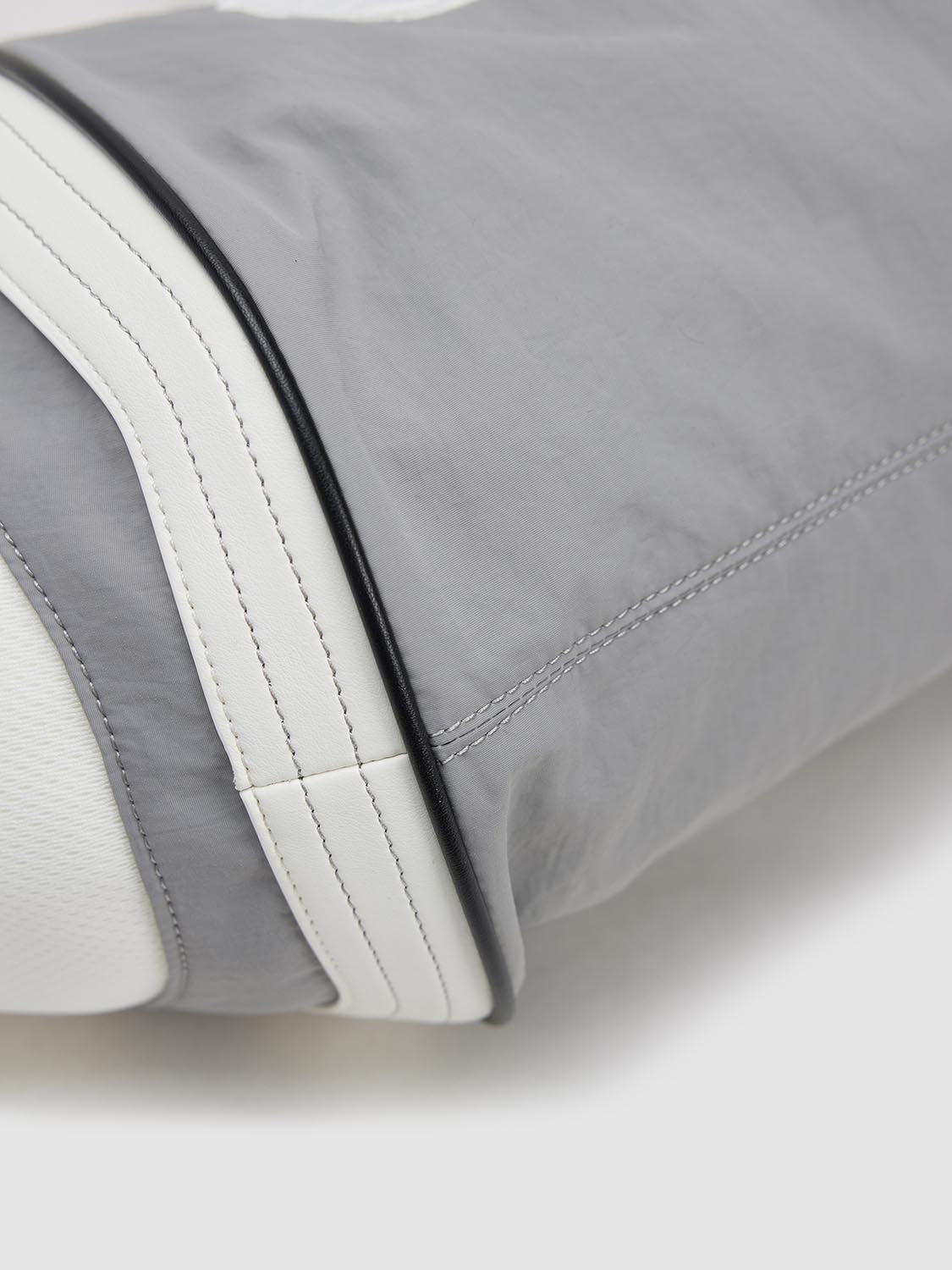 Shoulder Bags