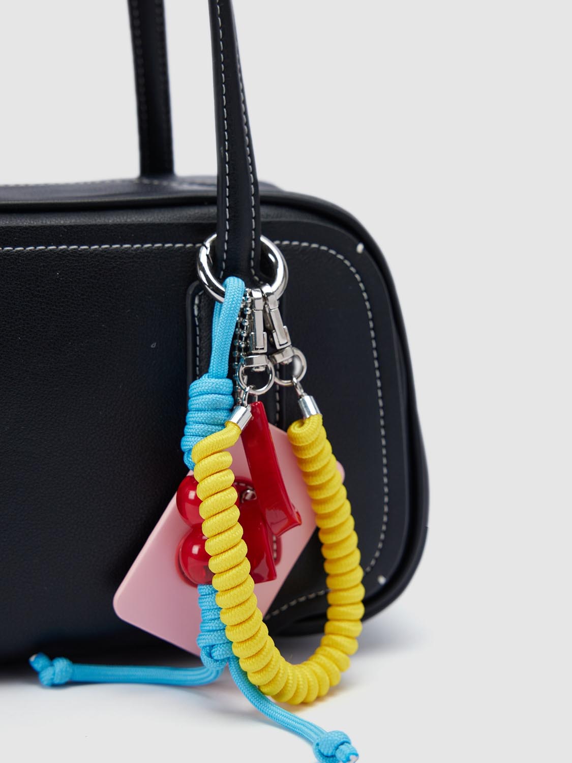 Shoulder Bags