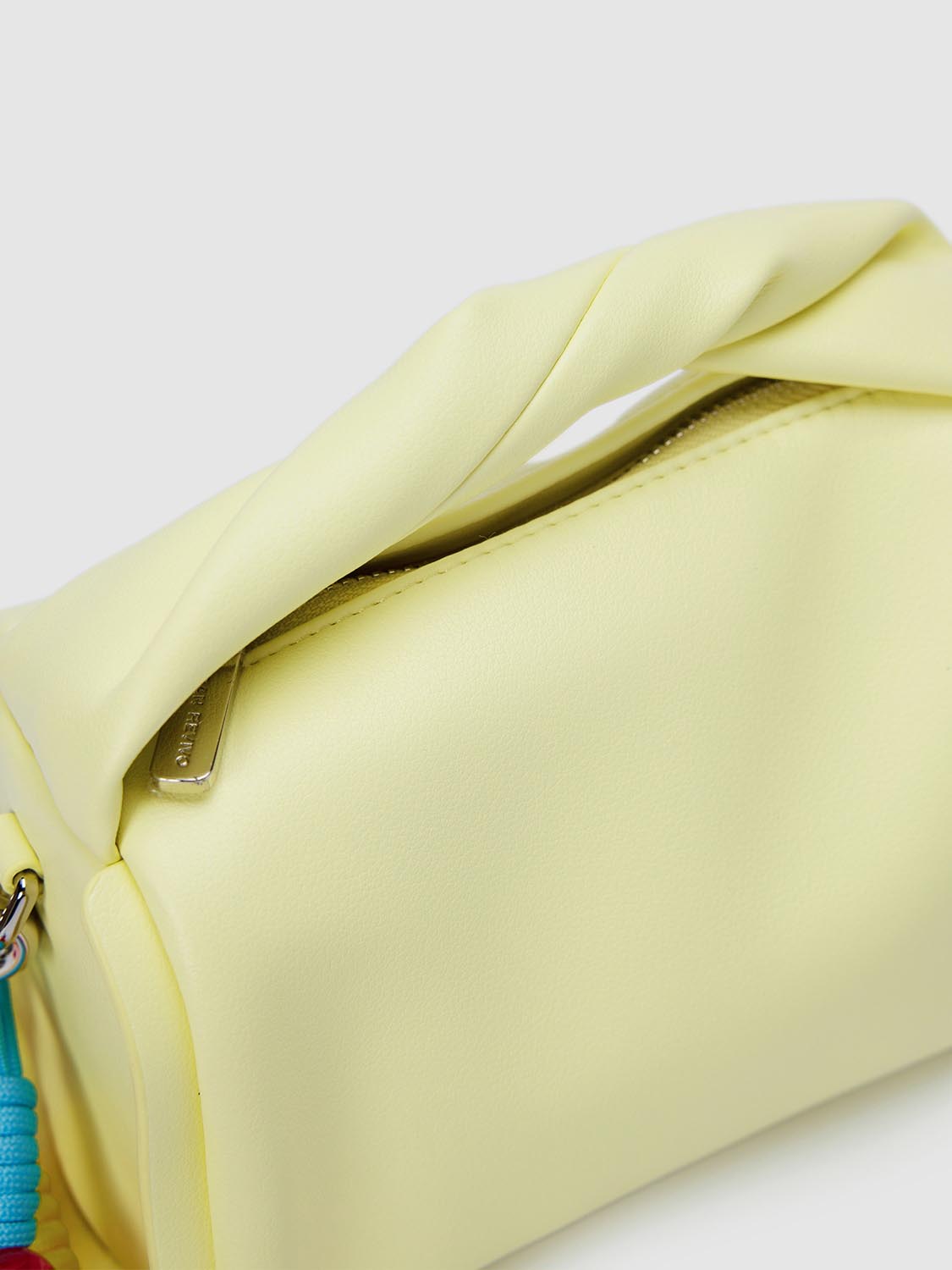Shoulder Bags