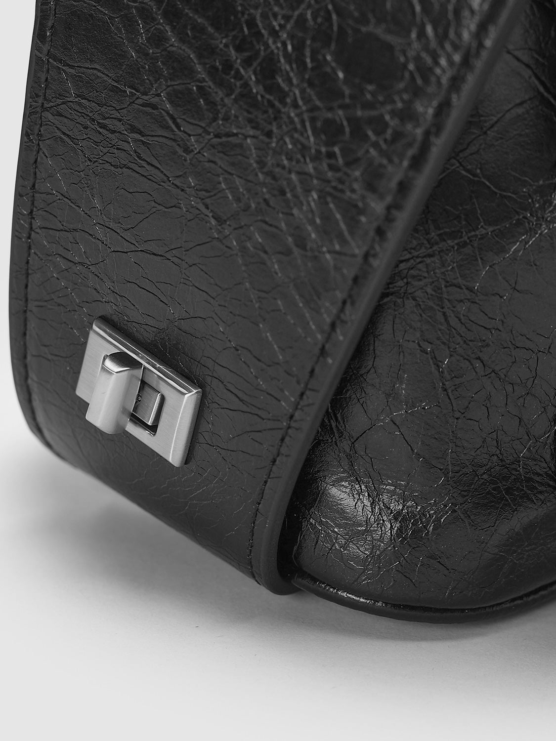 Shoulder Bags