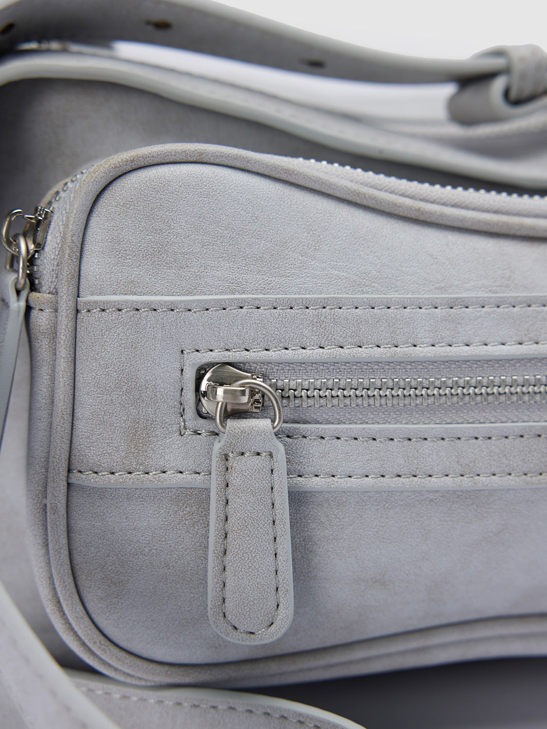 Shoulder Bags
