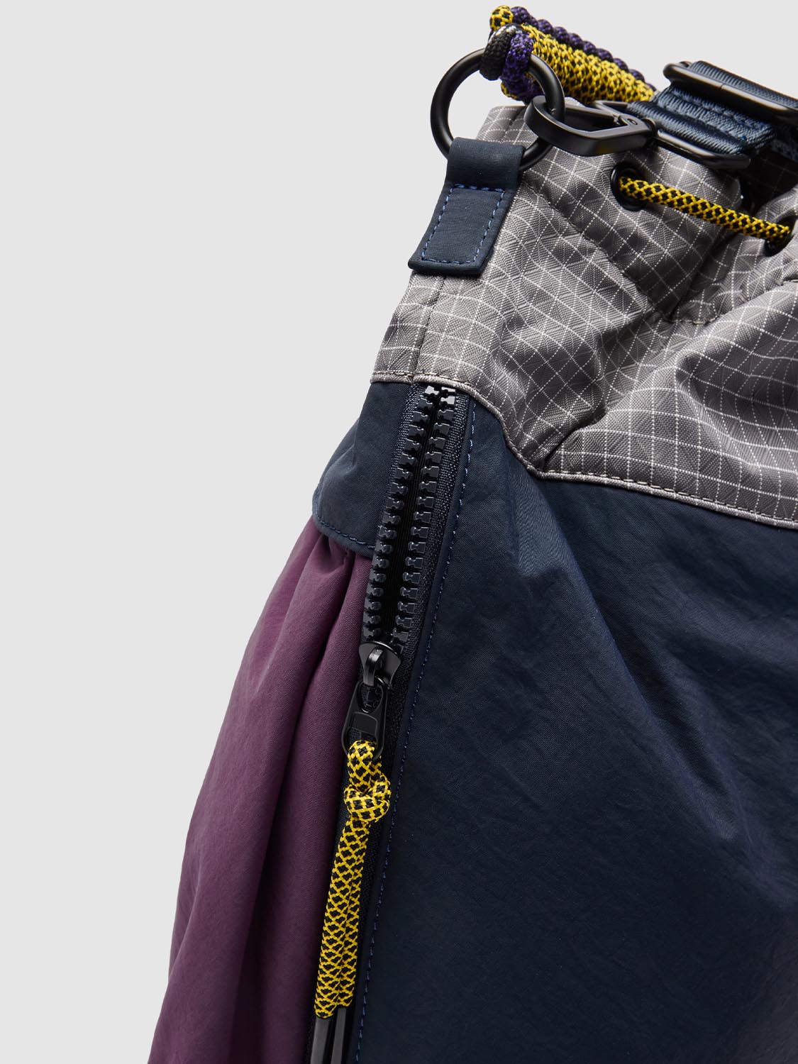 Colorblock Drawstring Shoulder Bags