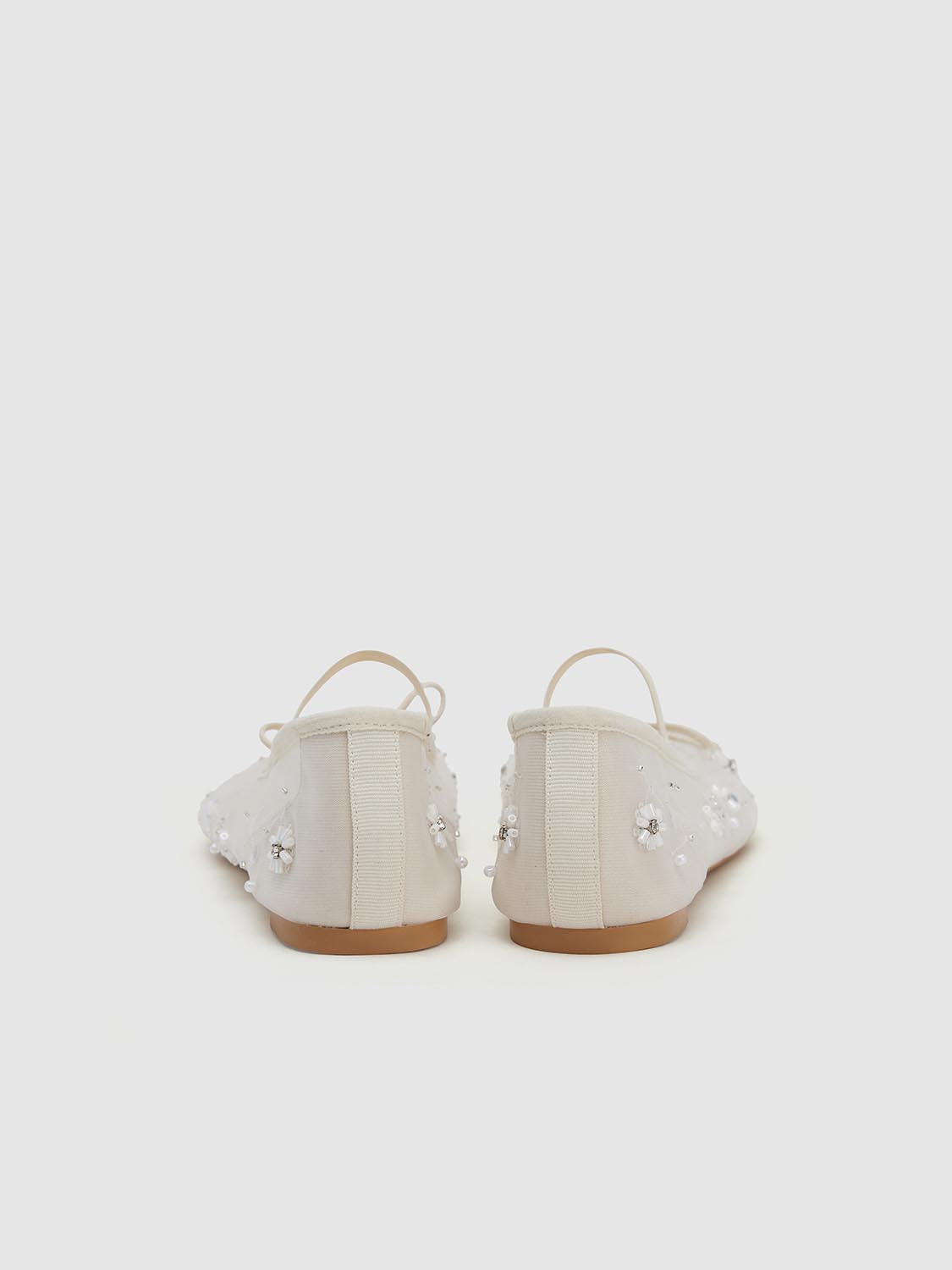 Low-Cut Pumps