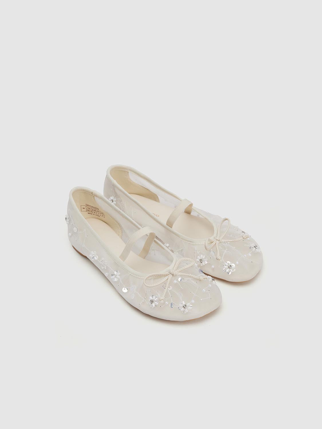 Low-Cut Pumps