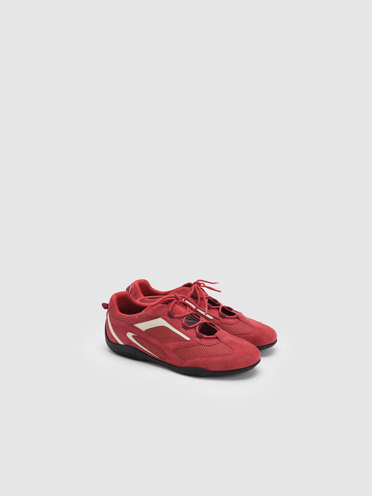Contrast Lace-UP Trainers