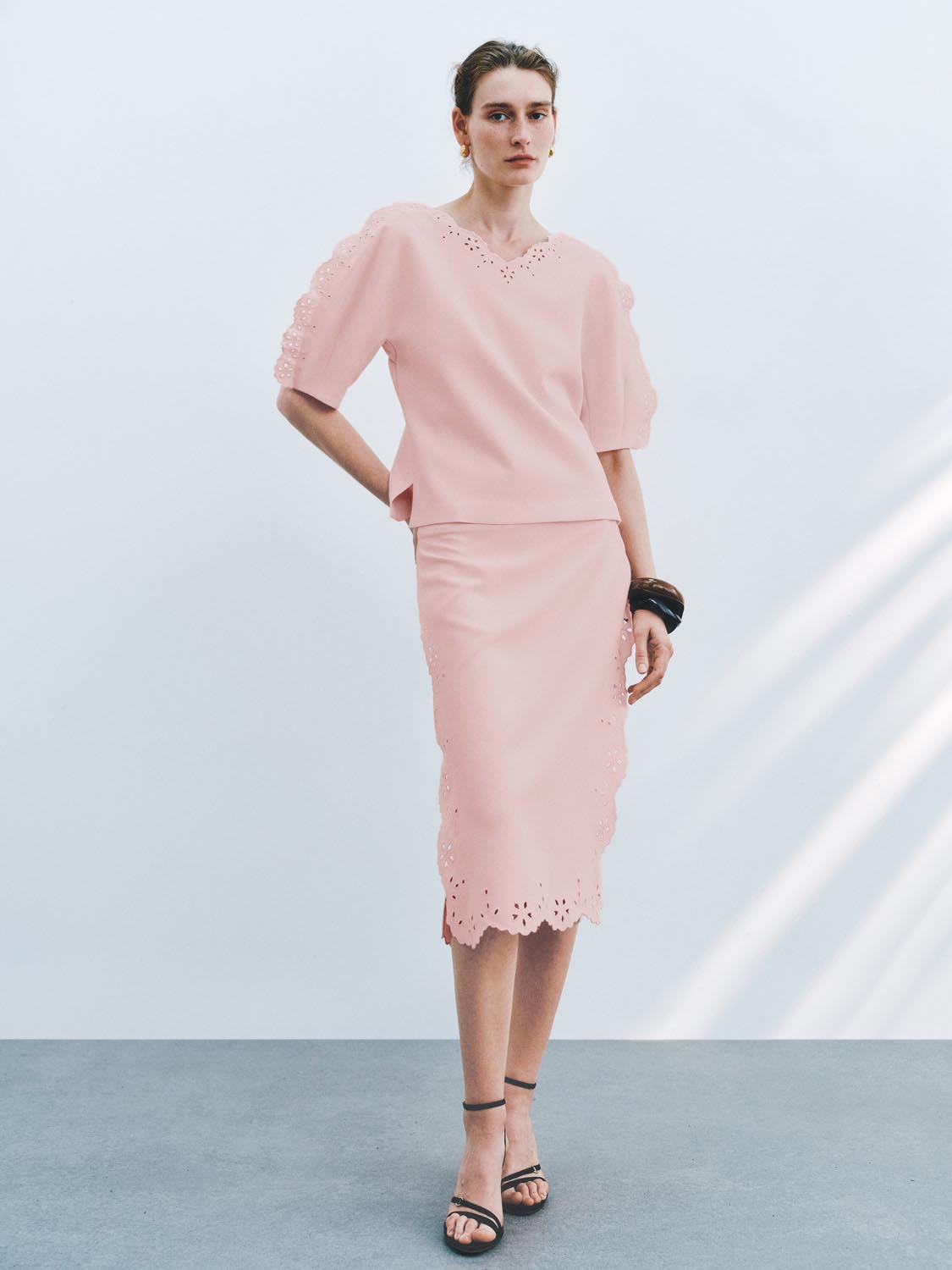 Lace Trim Straight Skirts