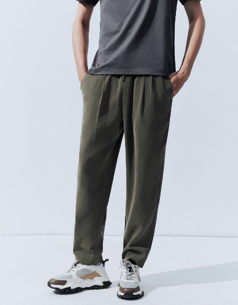 Elastic Waist Straight Pants