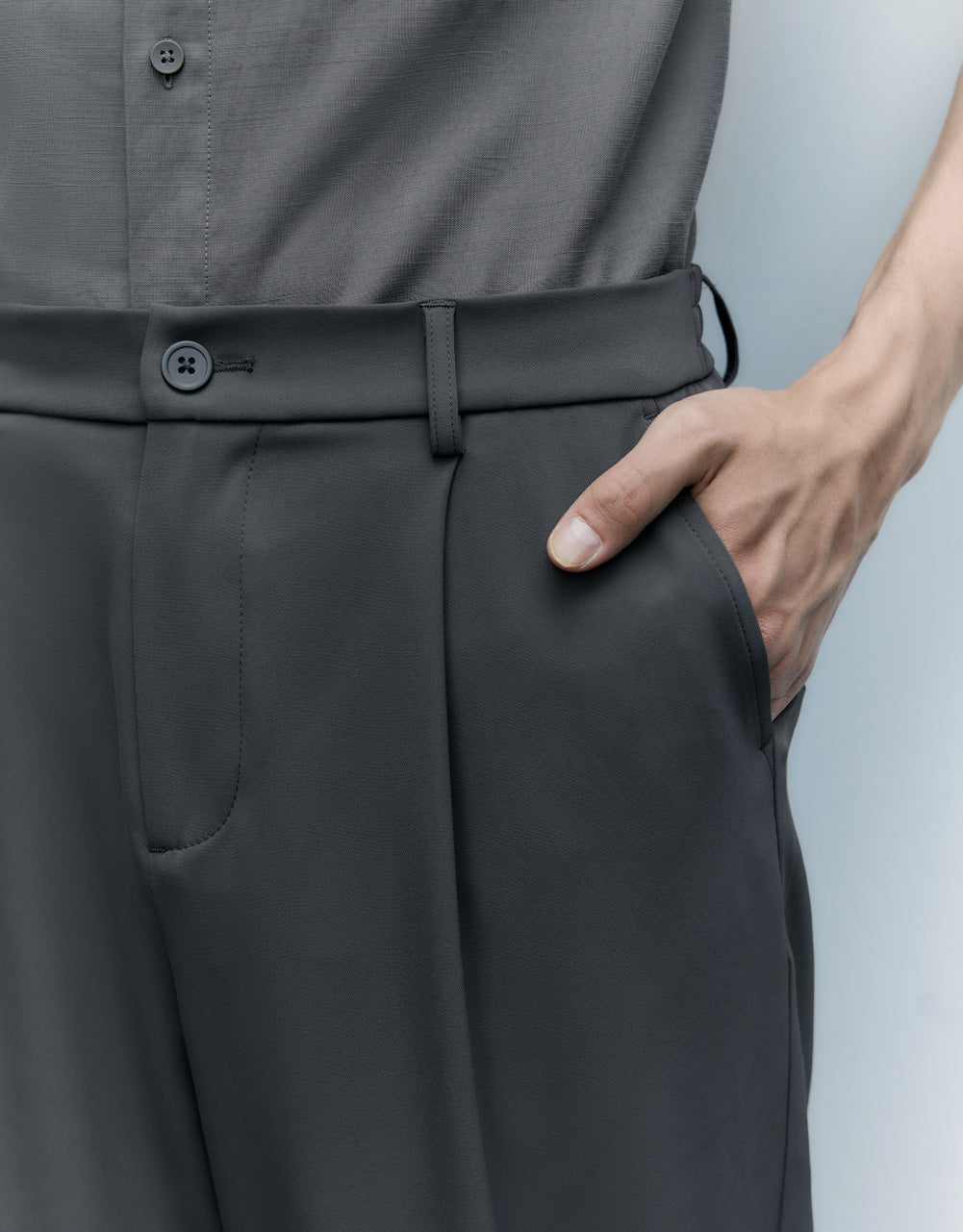 Oversized Straight Pants