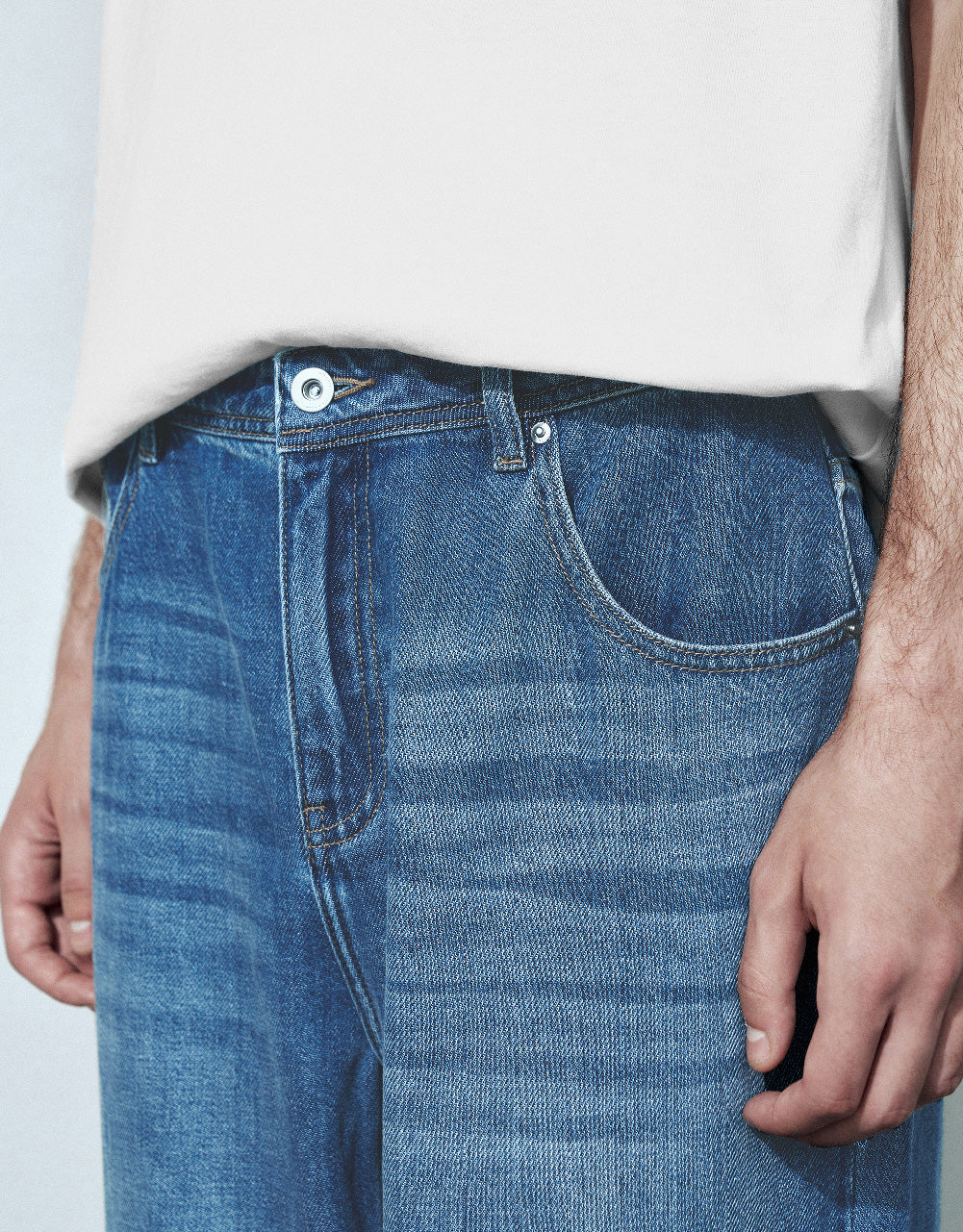 Loose Straight Jeans