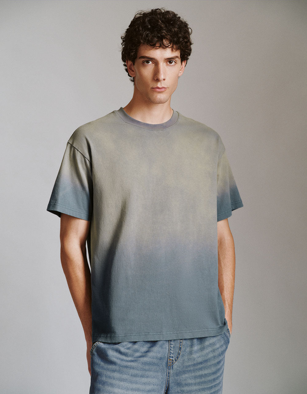 Gradient Crew Neck Loose T-Shirt