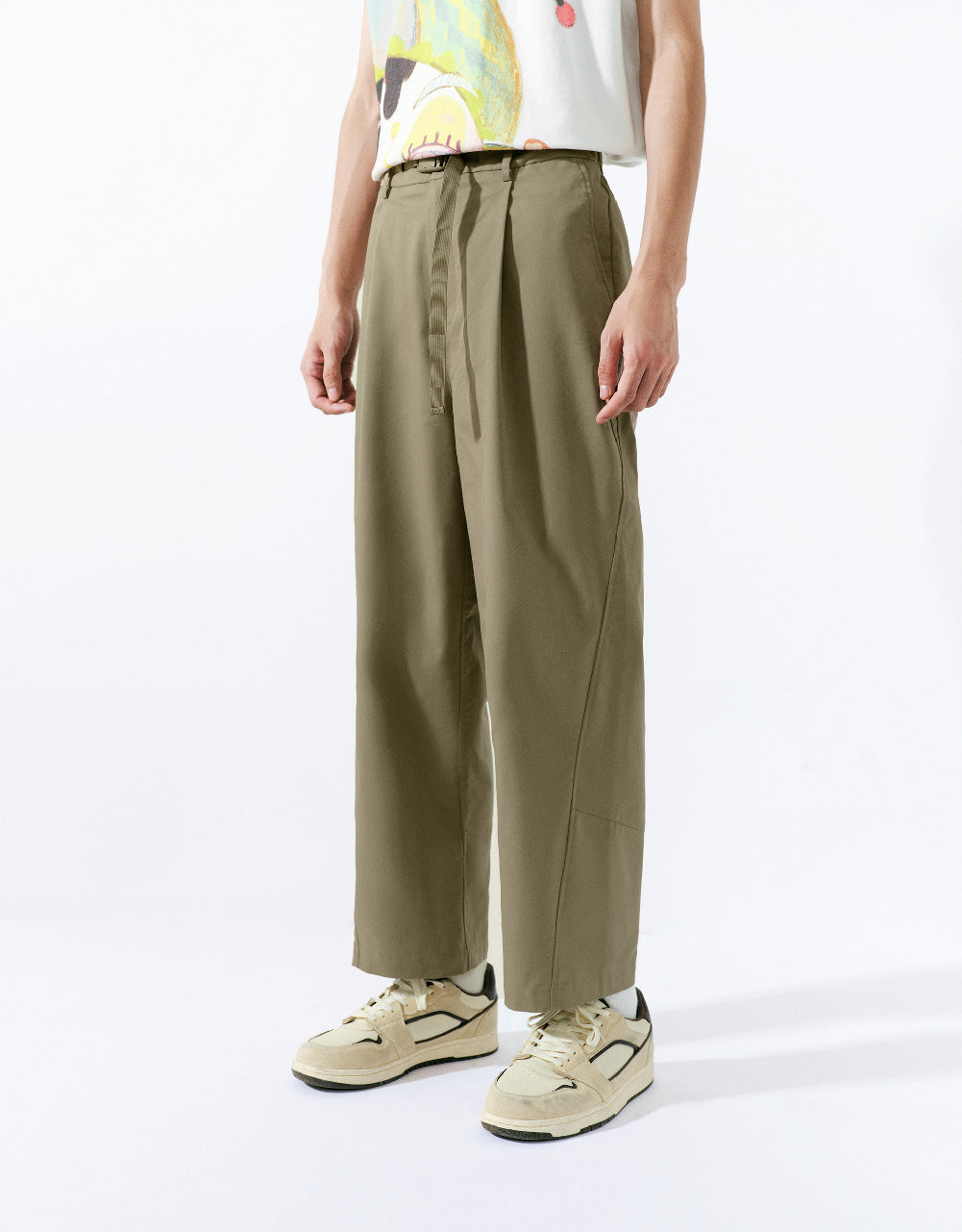 Straight Pants With Belt