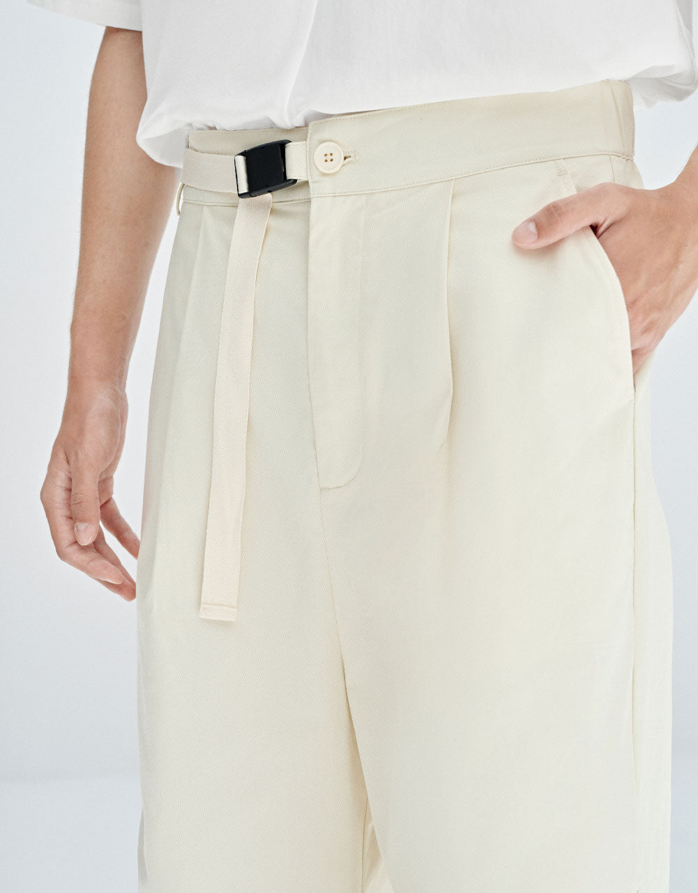 Straight Pants With Belt