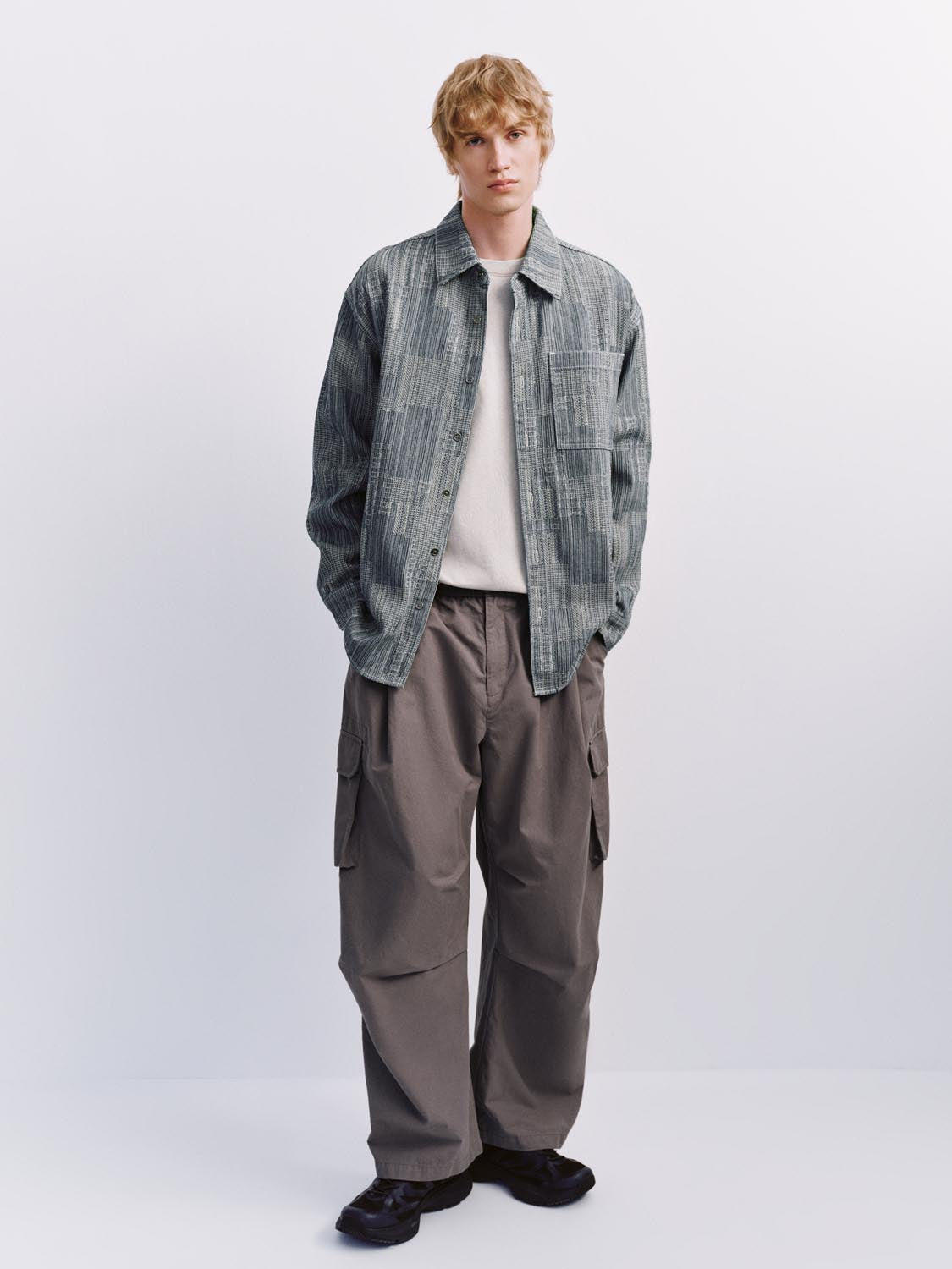 Wide Leg Cargo Pants
