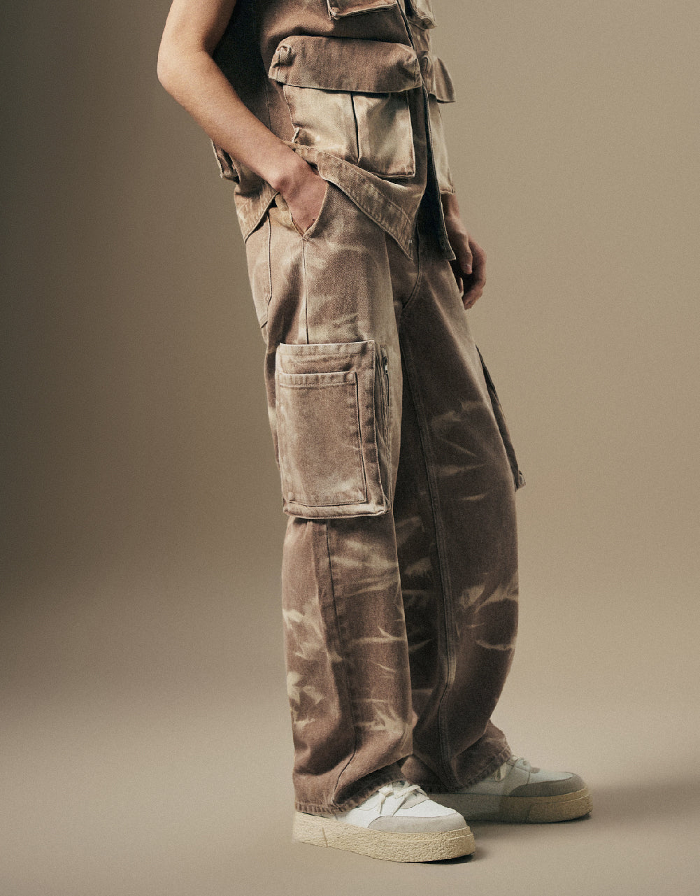 Multi-Pocket Straight Jeans