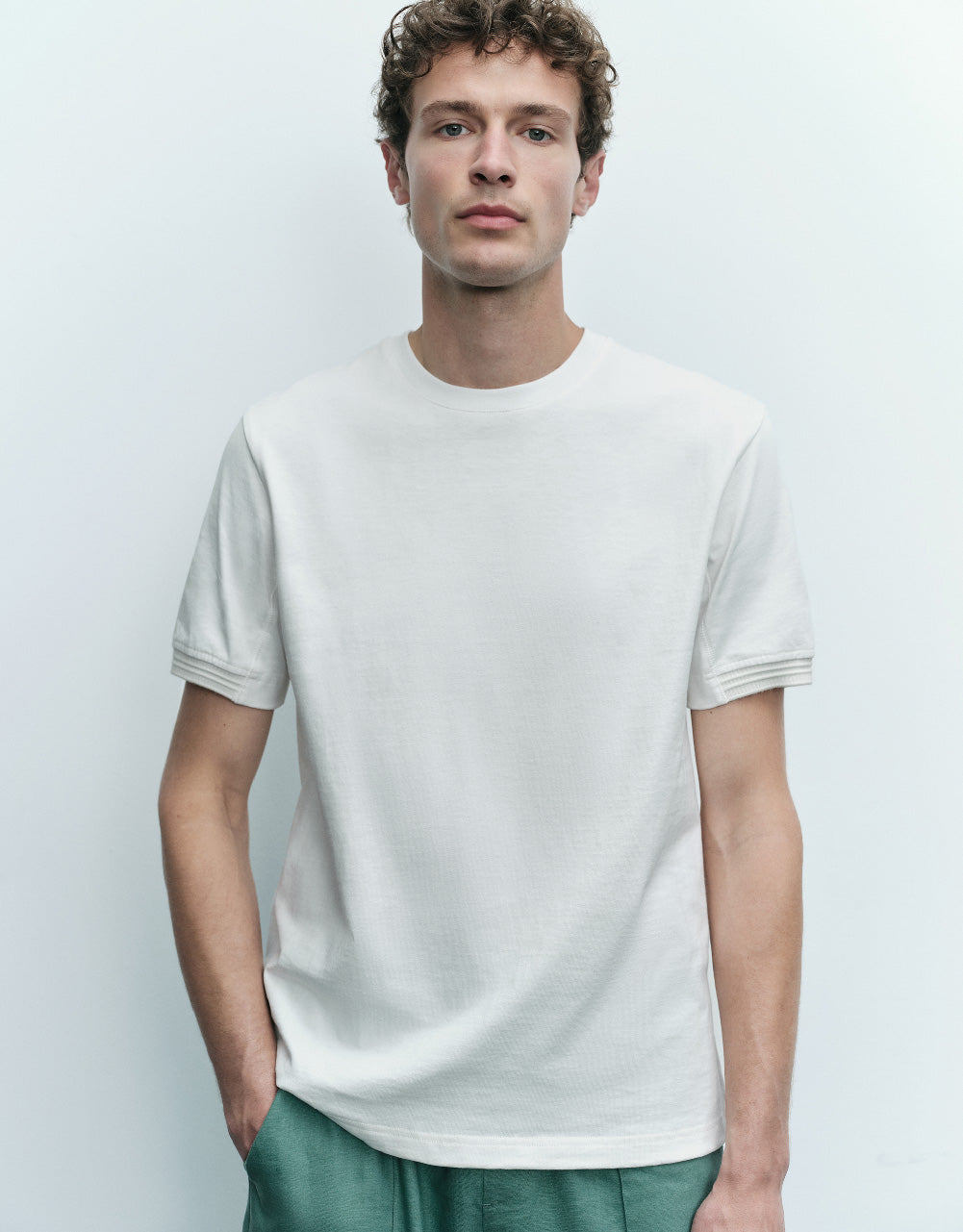 Straight Crew Neck Knitted T-Shirt