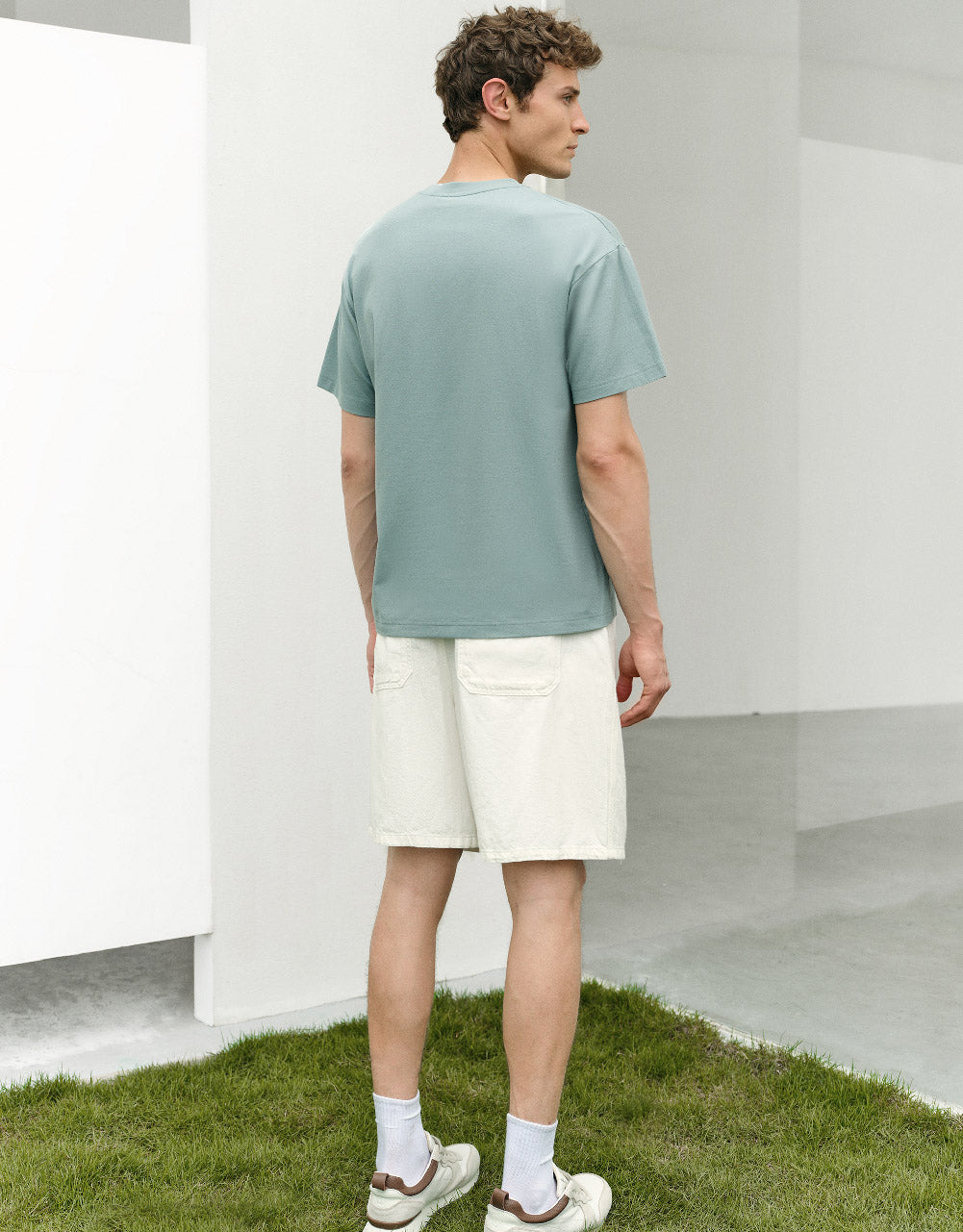 Pocket Detail Knitted Crew Neck T-Shirt
