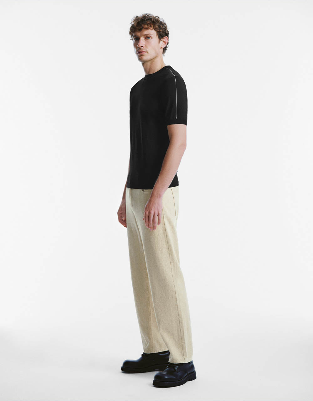 Loose Straight Jeans