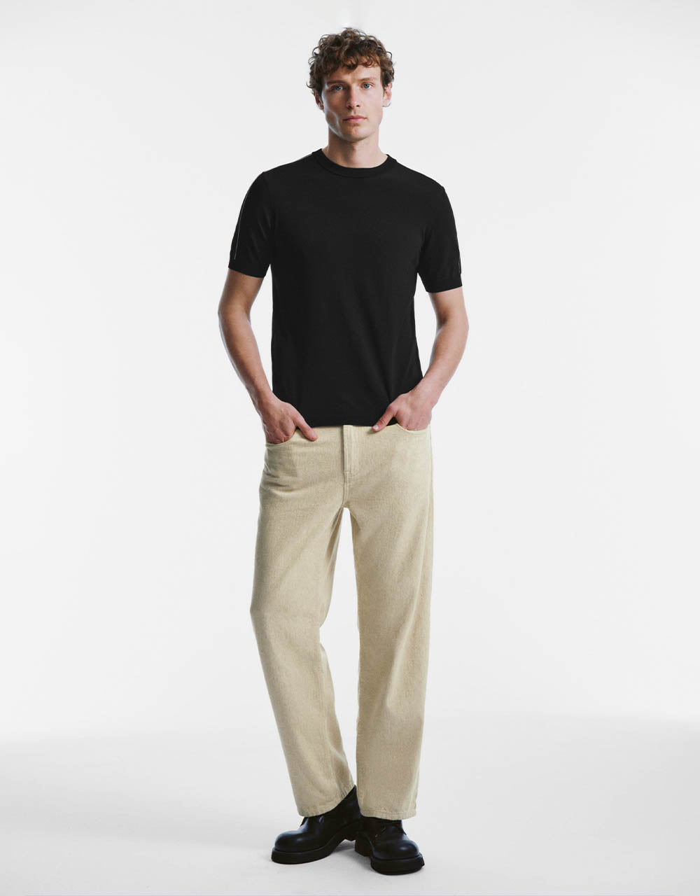 Loose Straight Jeans