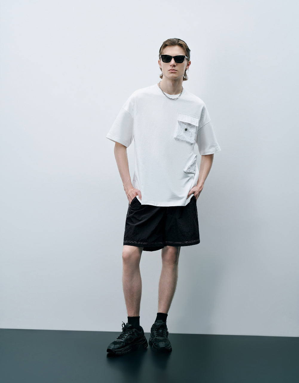 Crew Neck T-Shirt With Pocket