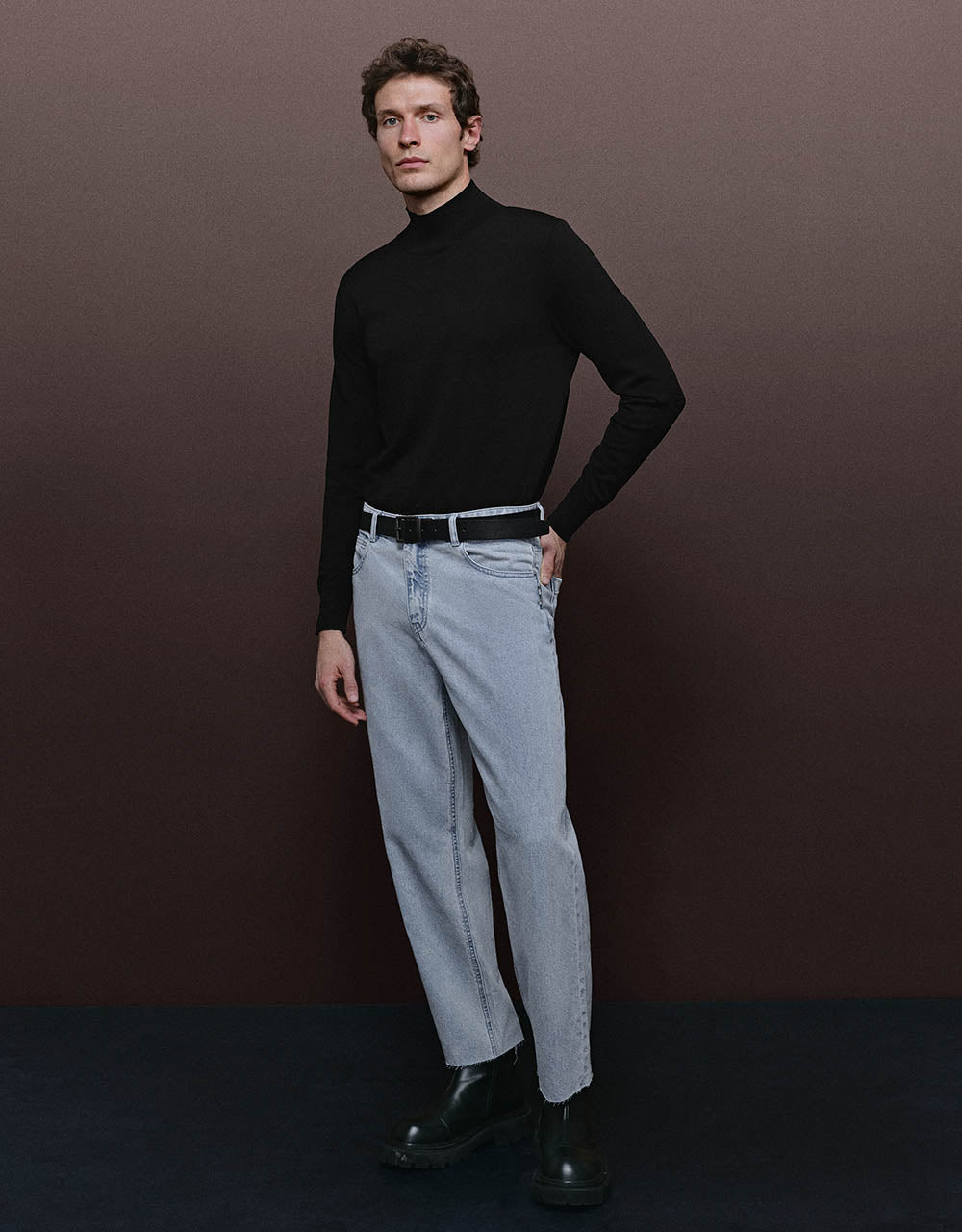 Raw Hem Straight Jeans