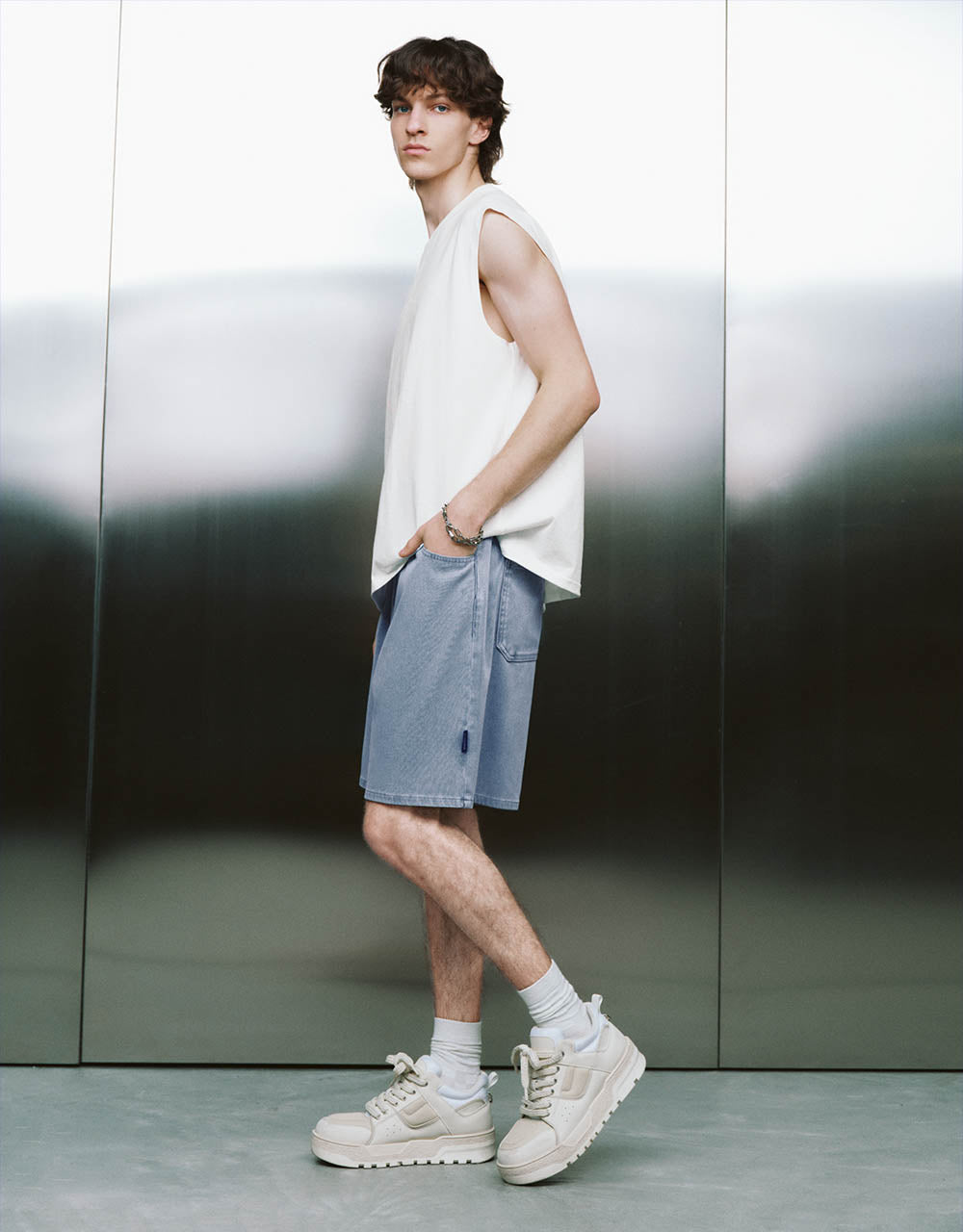 Elastic Waist Denim Shorts