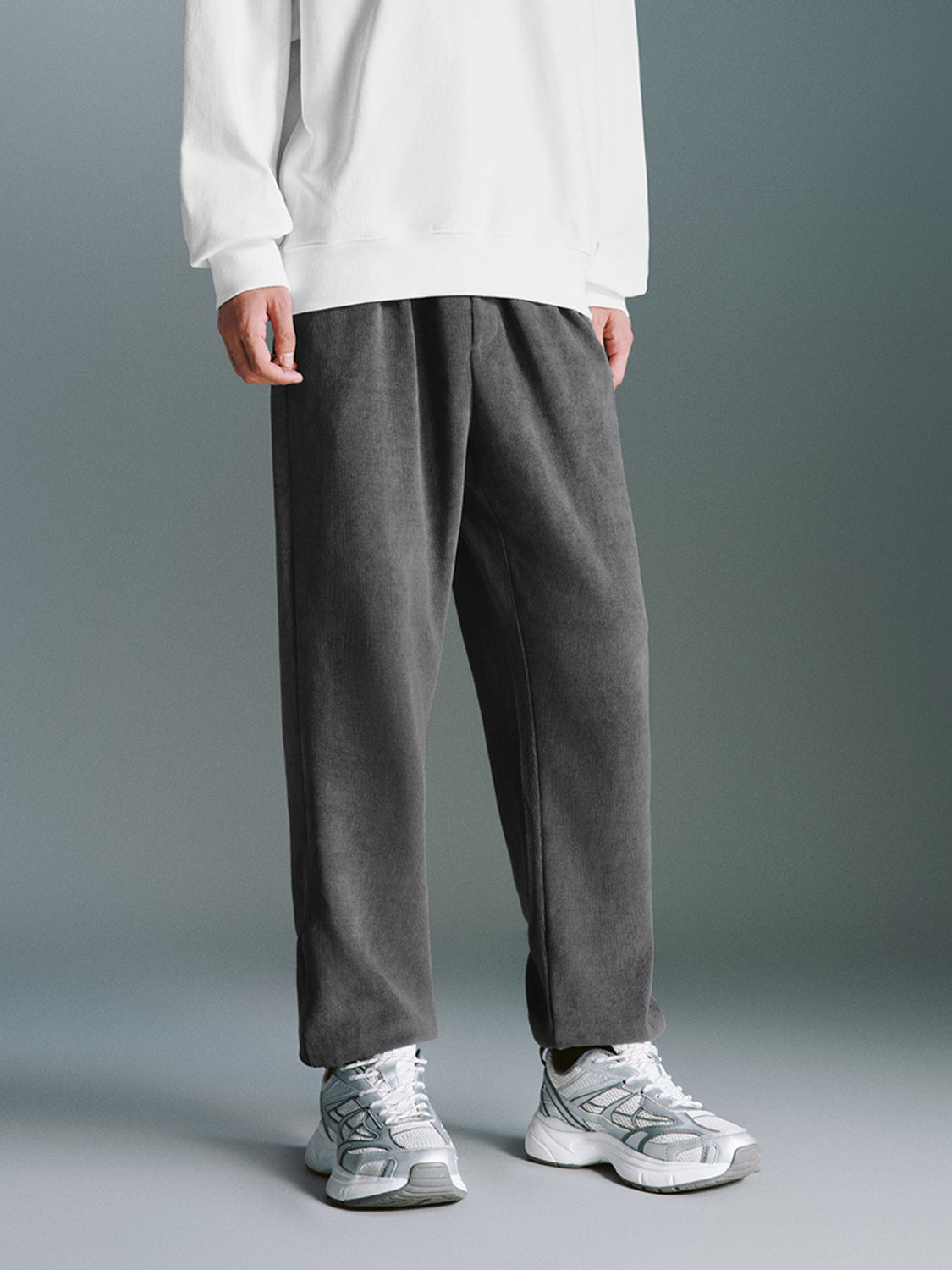 Drawstring Waist Loose Jogger Pants