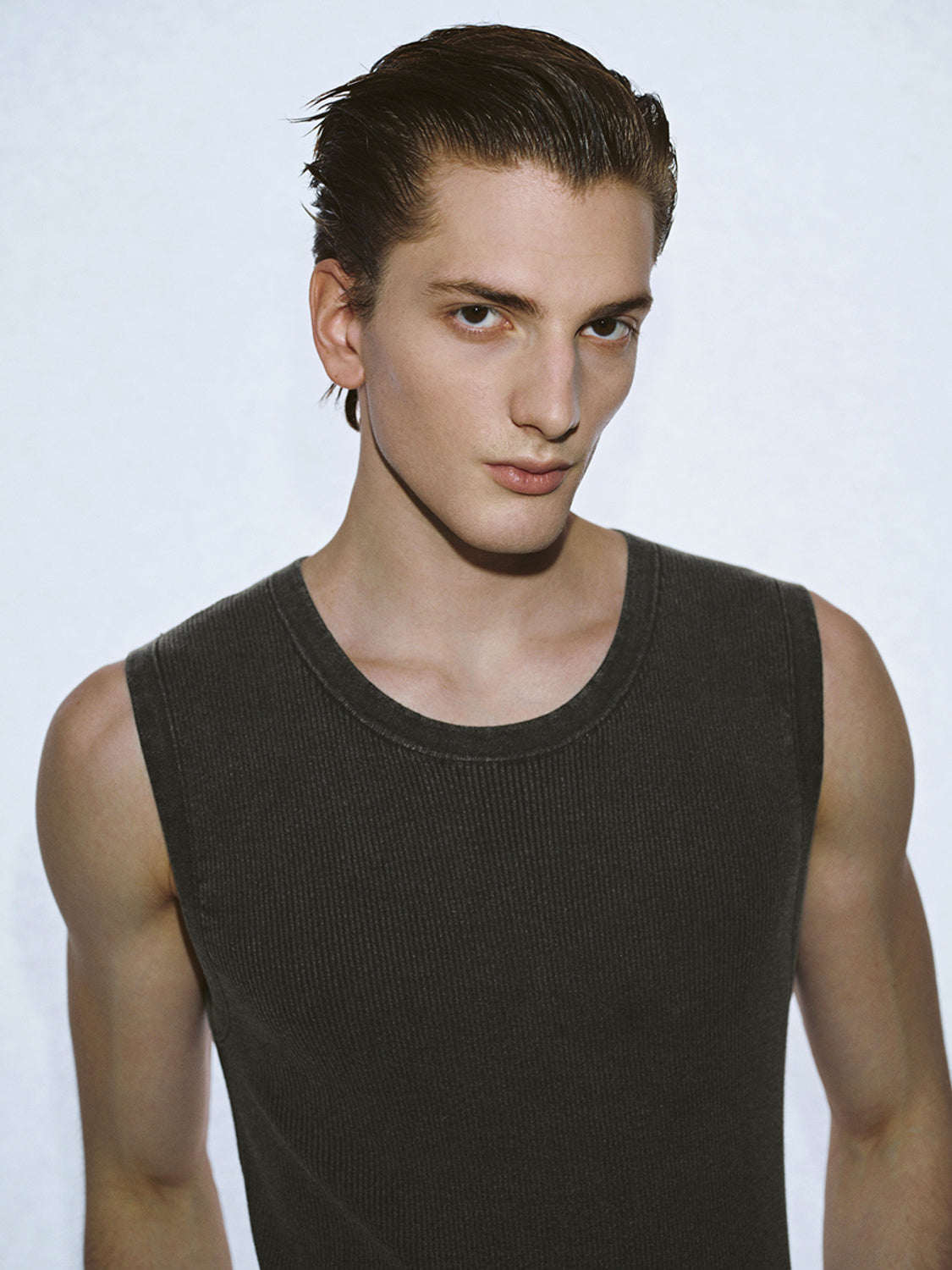 Knitted Sleeveless T-Shirts