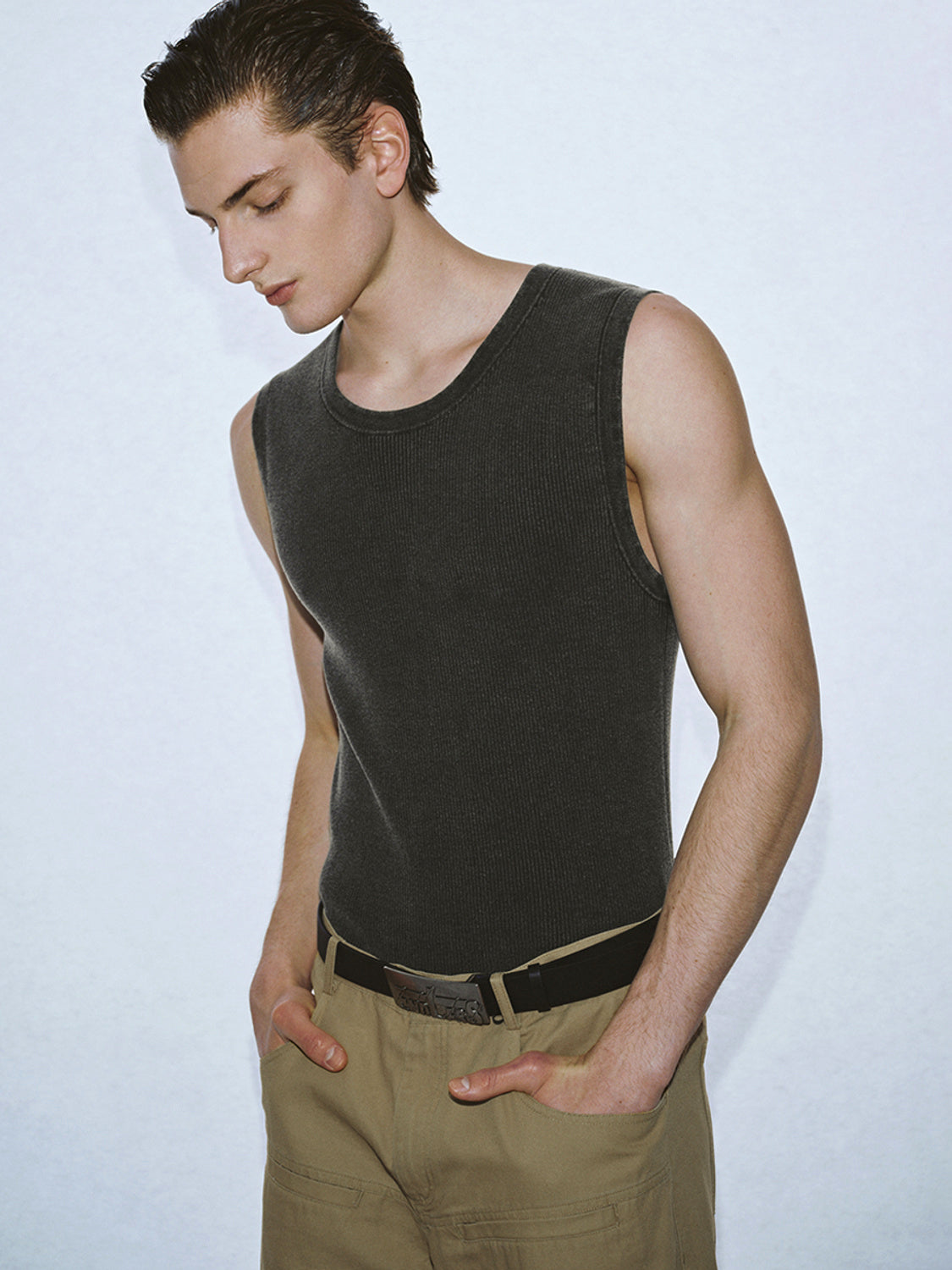 Knitted Sleeveless T-Shirts