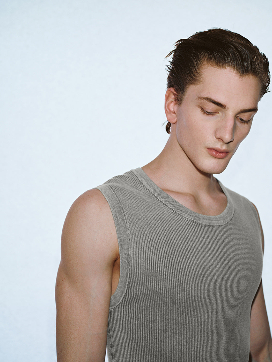 Knitted Sleeveless T-Shirts
