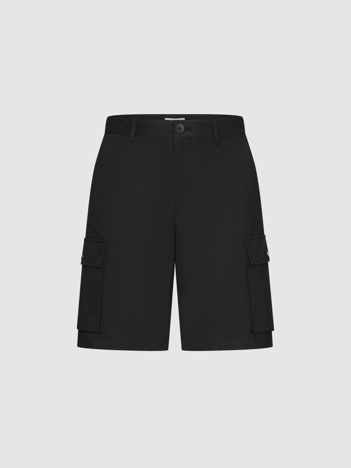 Flap Pockets Shorts