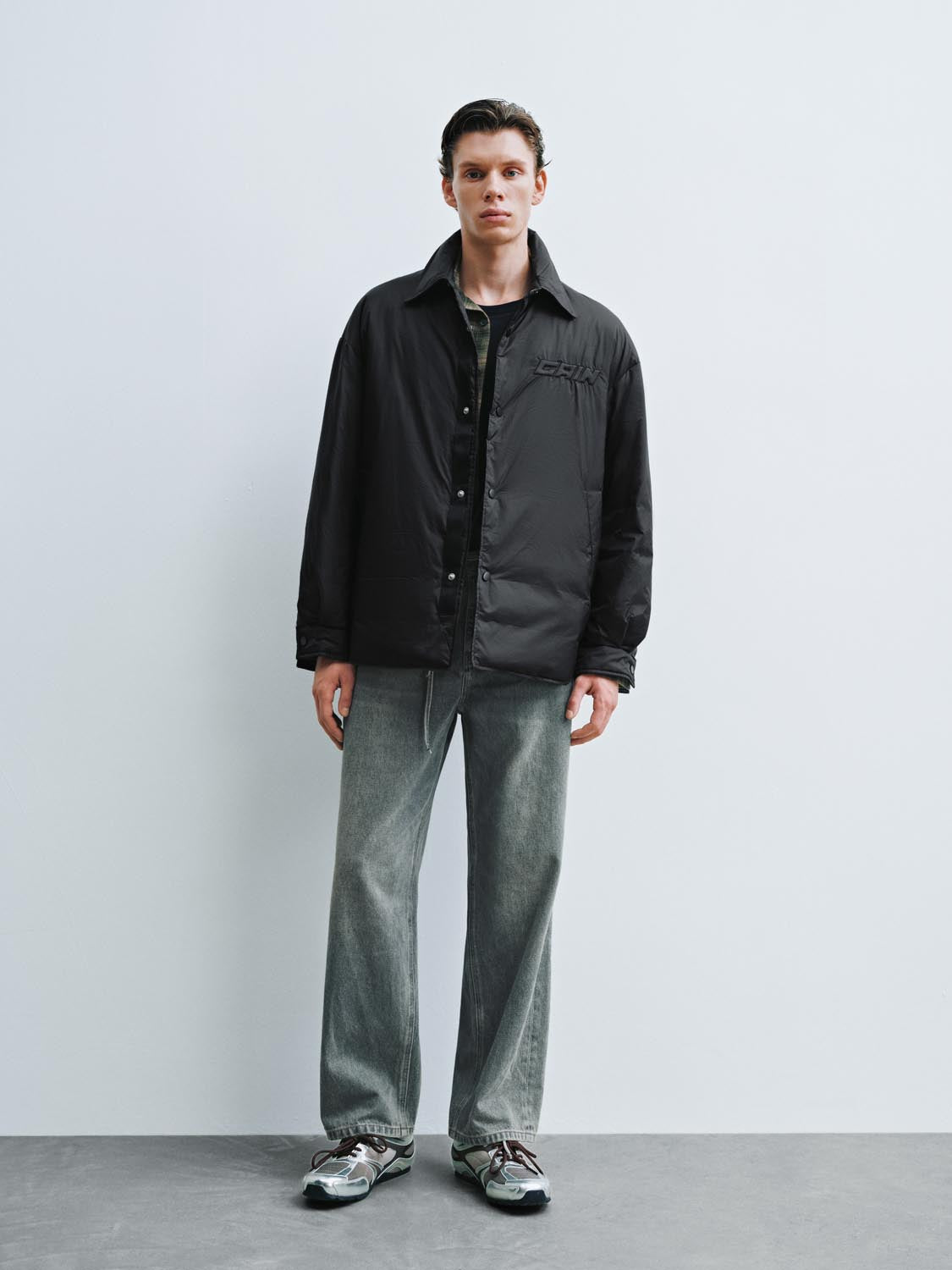 Gradient Straight Leg Jeans